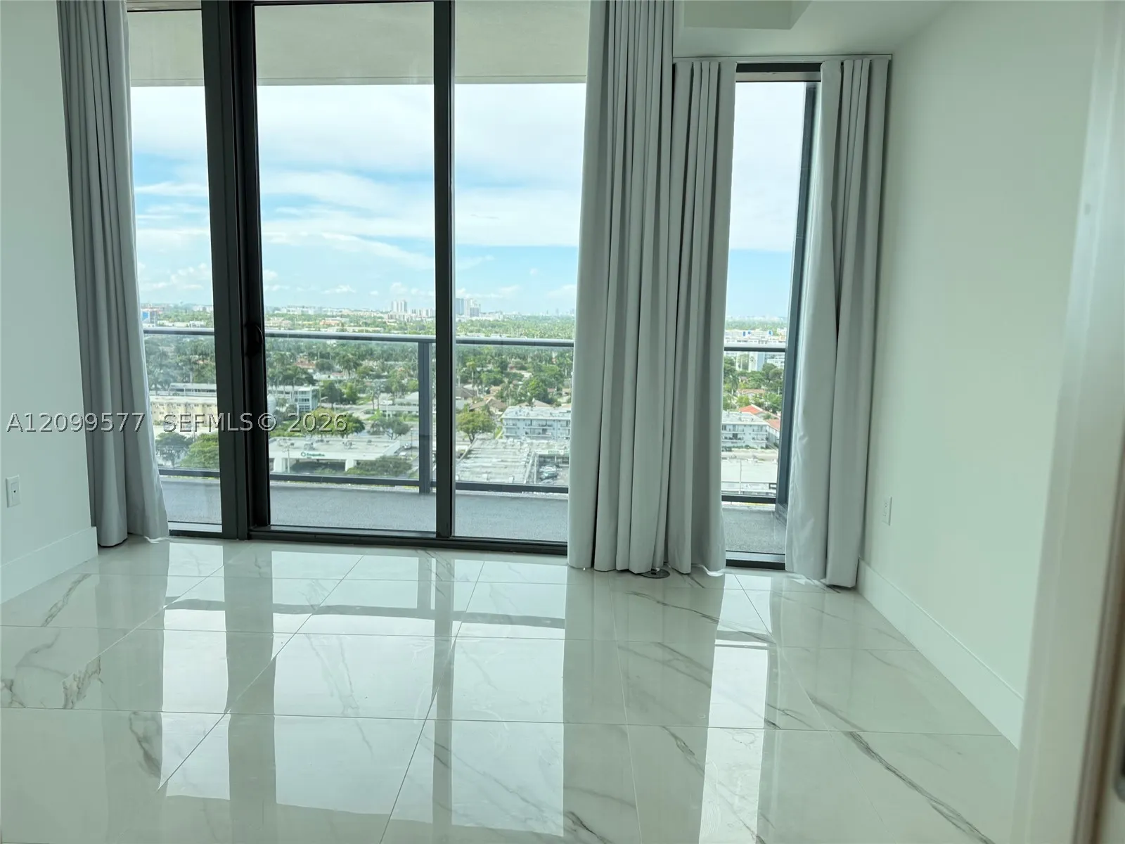 1170 E Hallandale Beach #1407