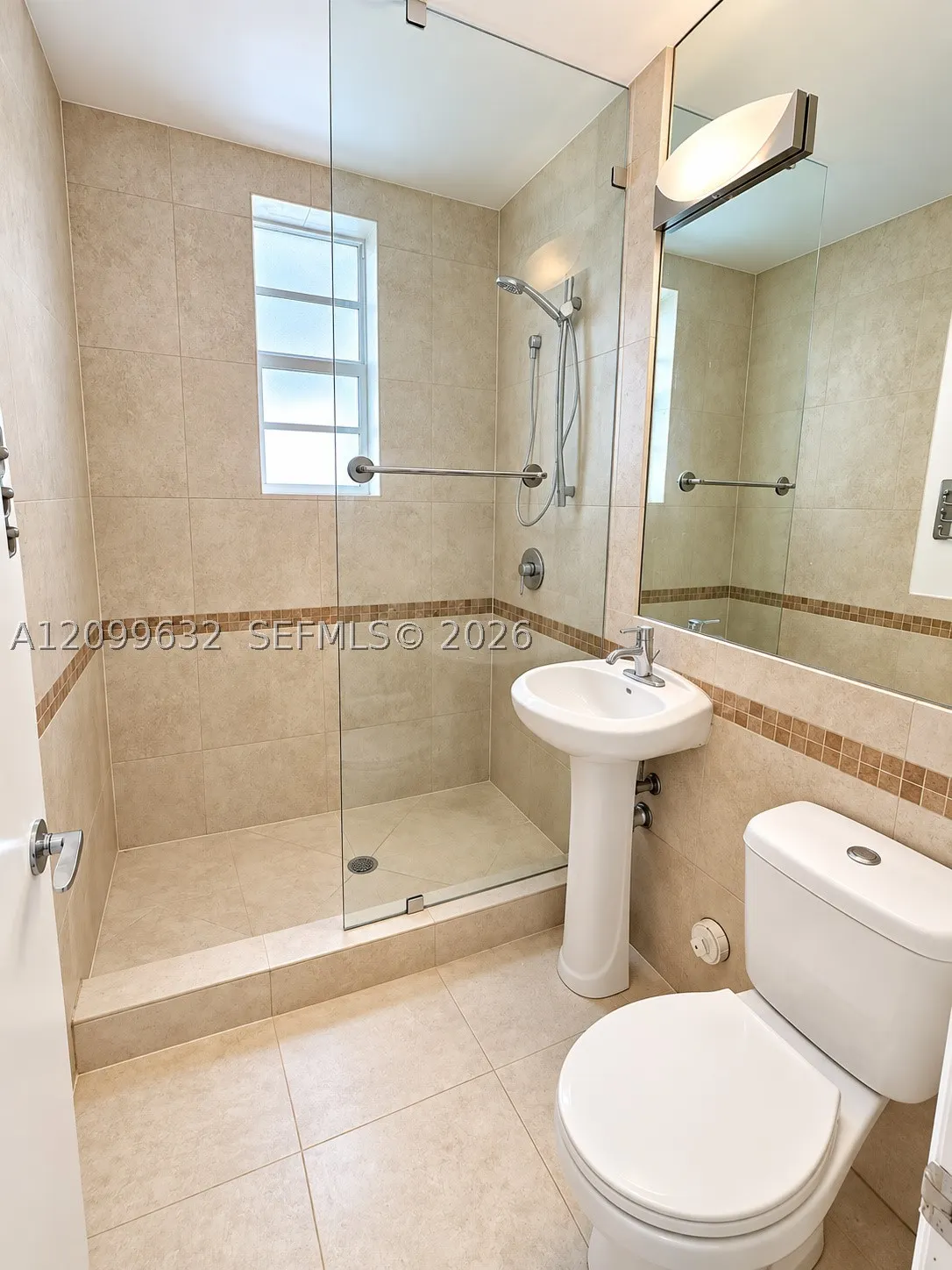 1000 Meridian Ave #17