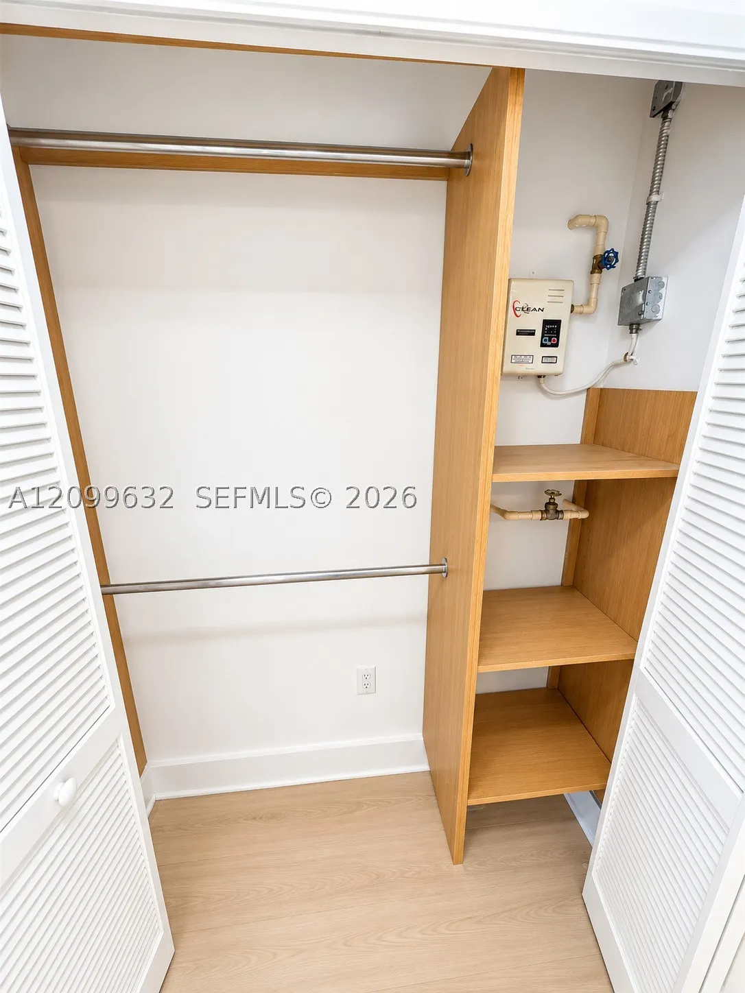 1000 Meridian Ave #17