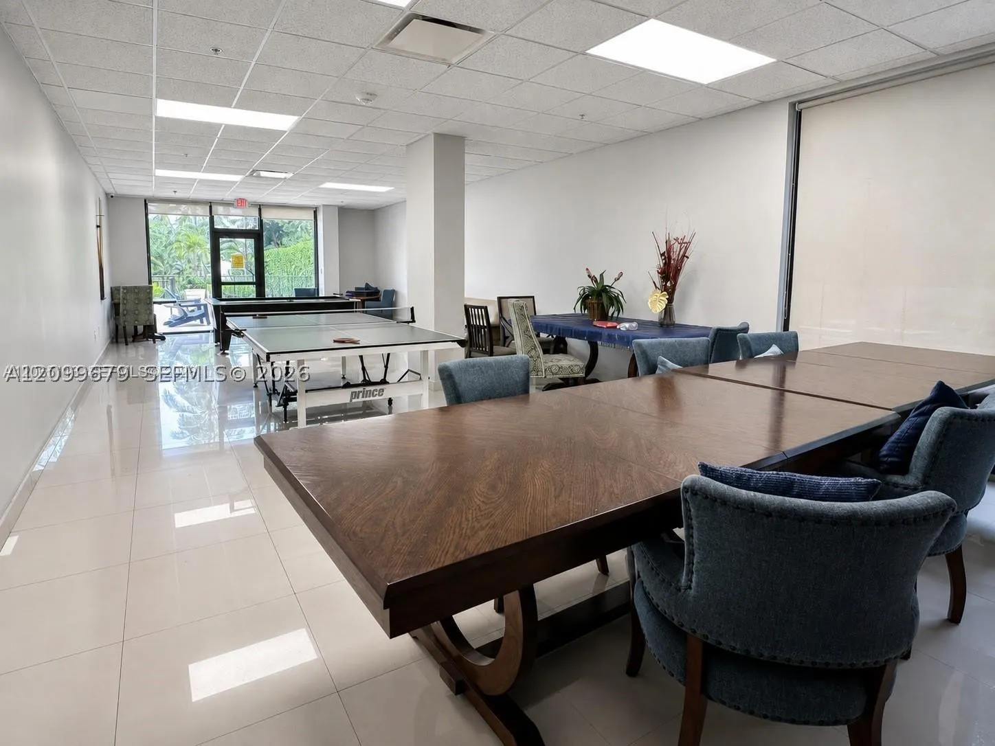 1623 Collins Ave #220