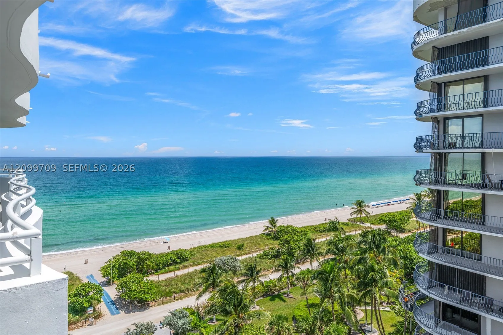 8911 Collins Ave #904