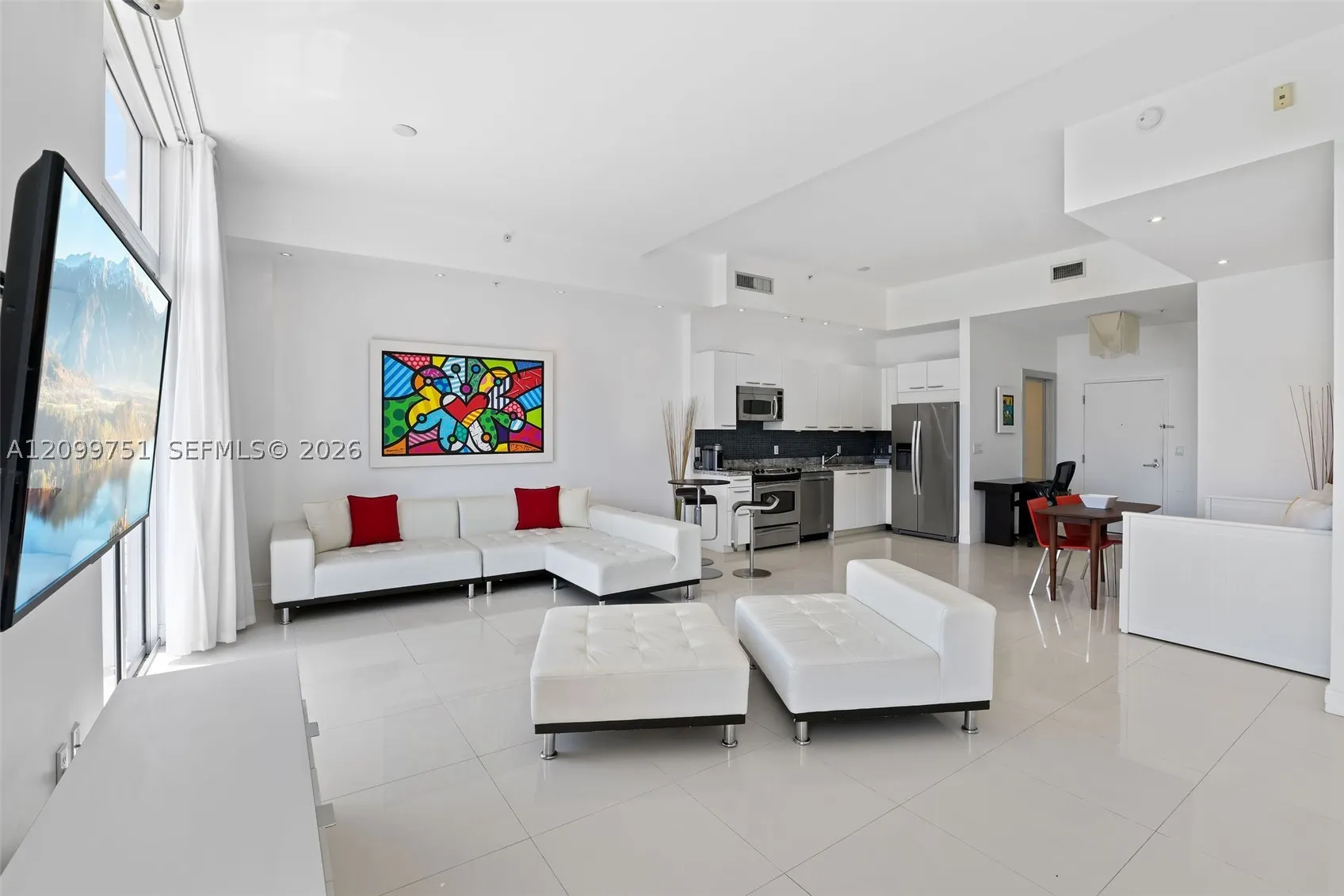 2001 Meridian Ave #506