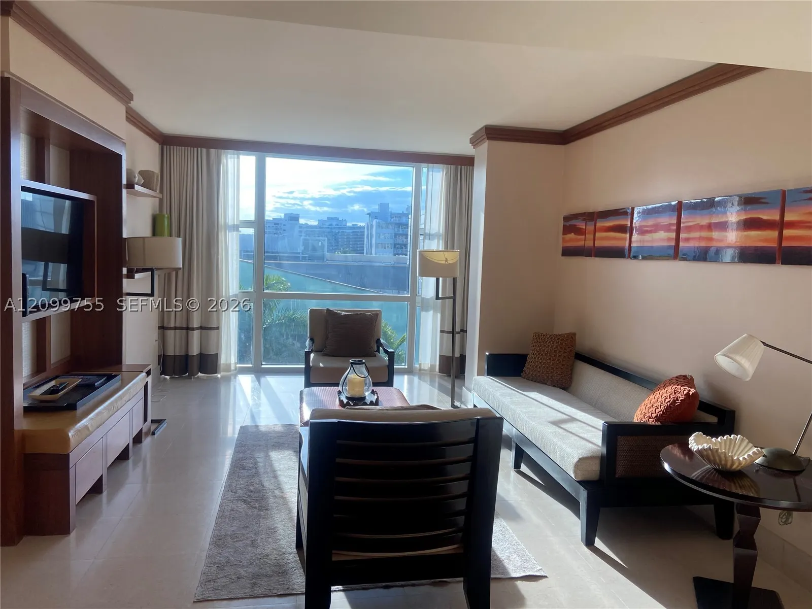 6801 Collins Ave #401