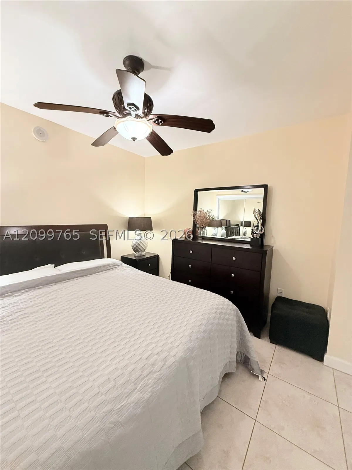 1830 S Ocean Dr #3705