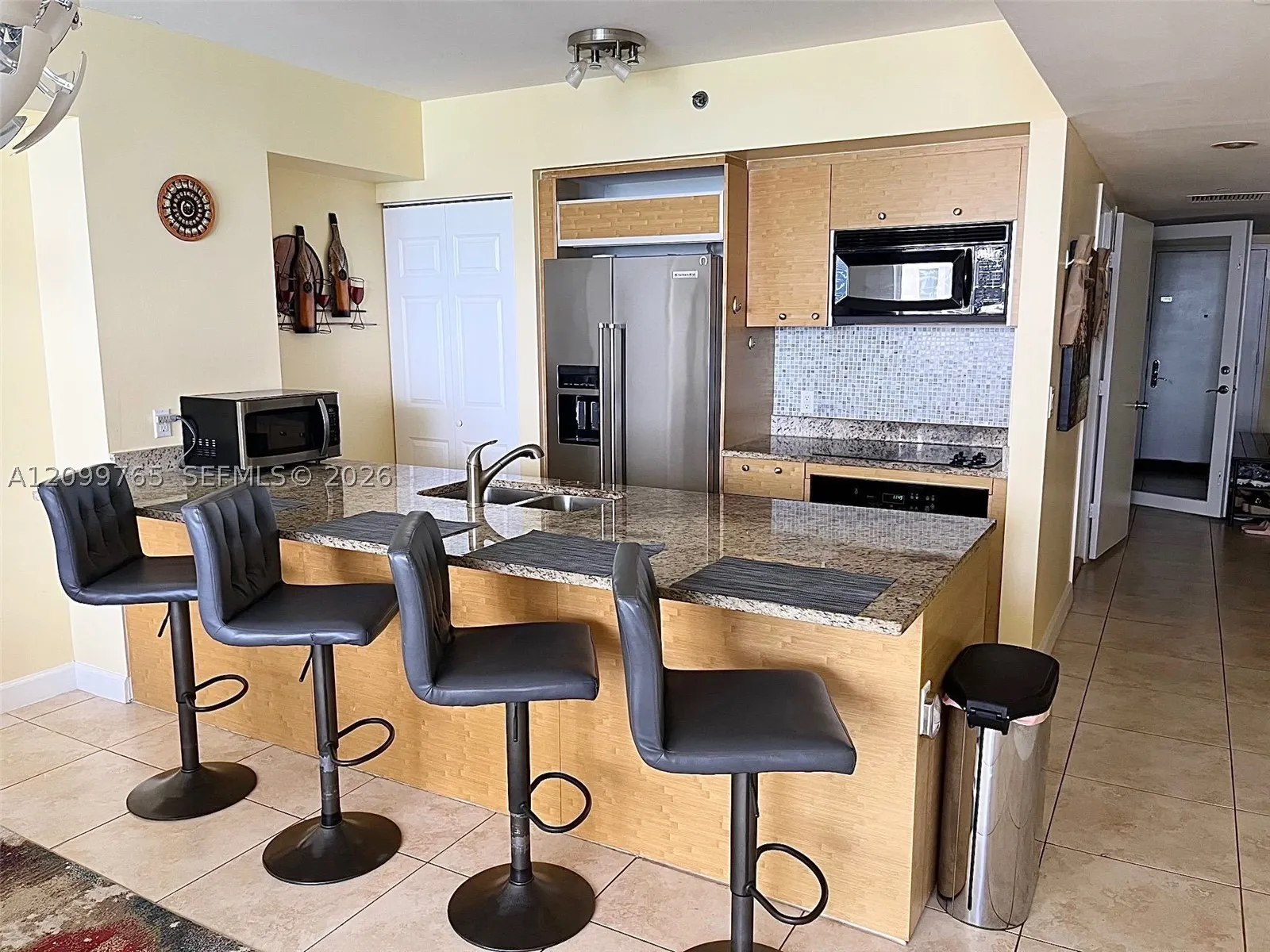 1830 S Ocean Dr #3705