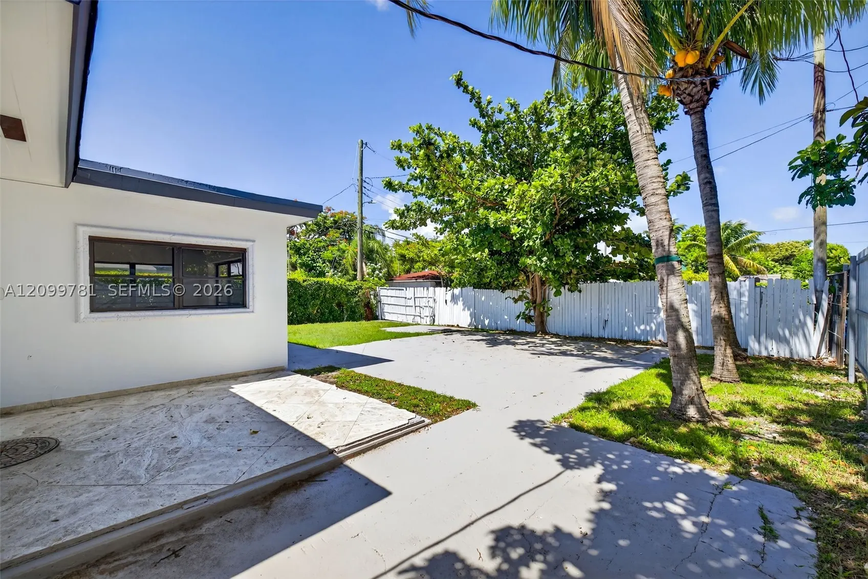 17150 NE 18th Ave