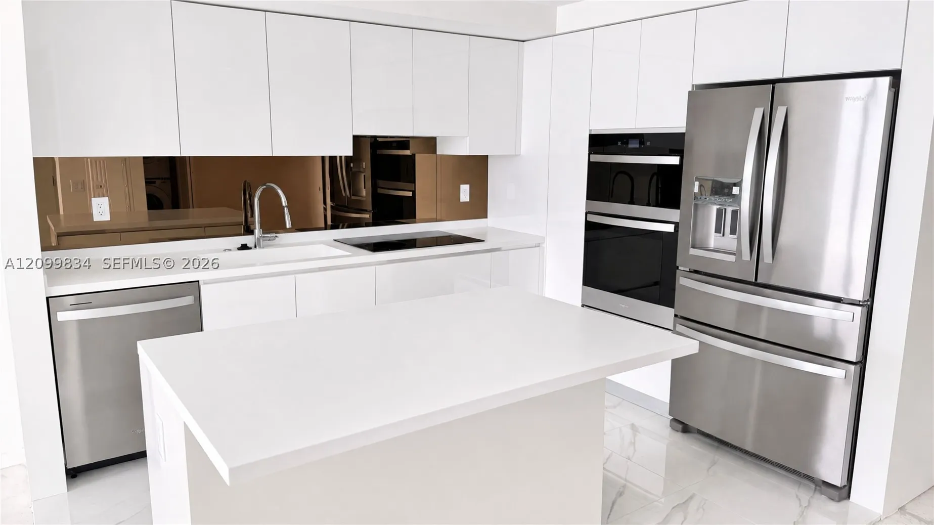 1170 E Hallandale beach Blvd #2009