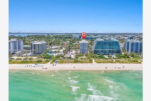9341 Collins Ave #705