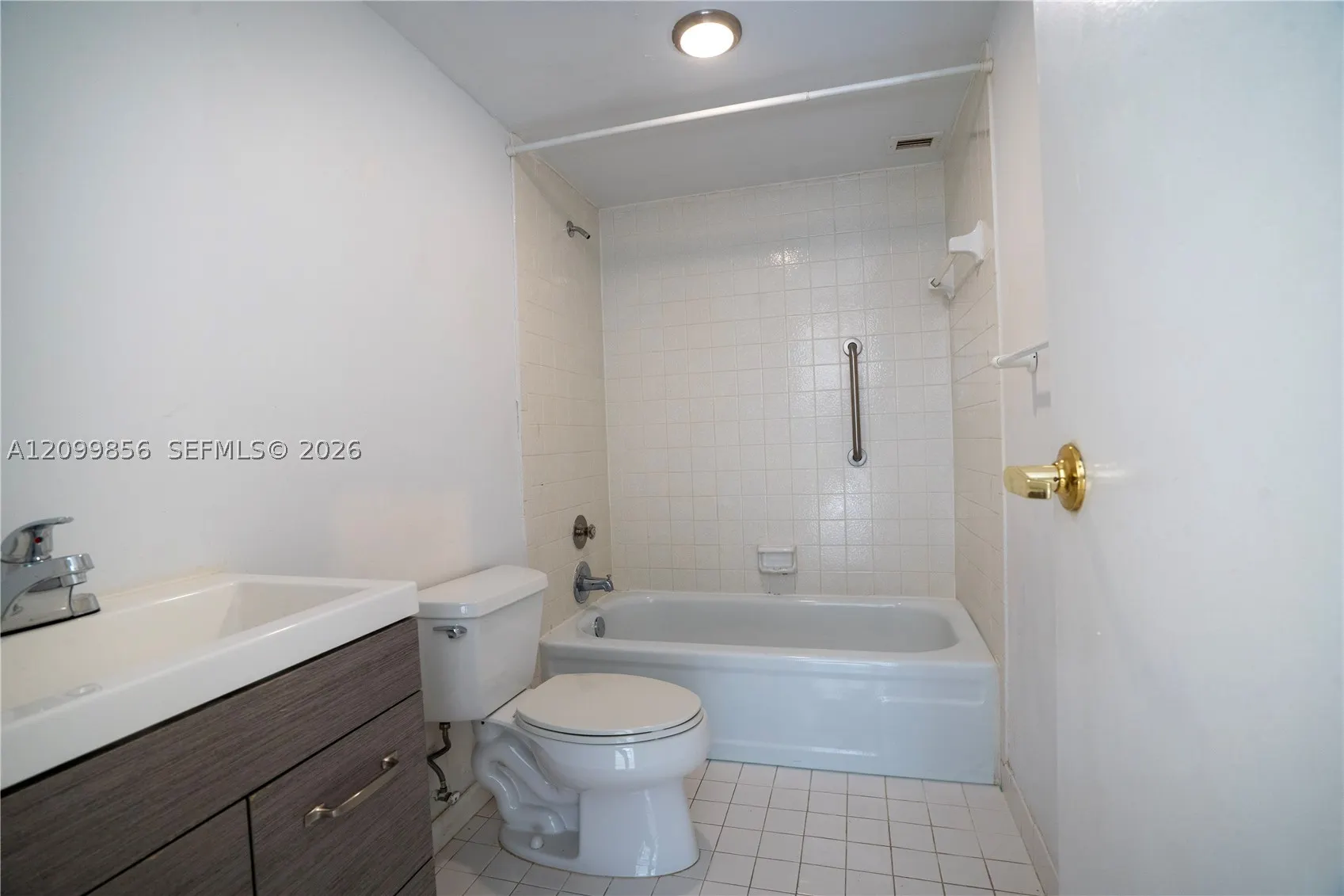 600 Three Islands Blvd #316