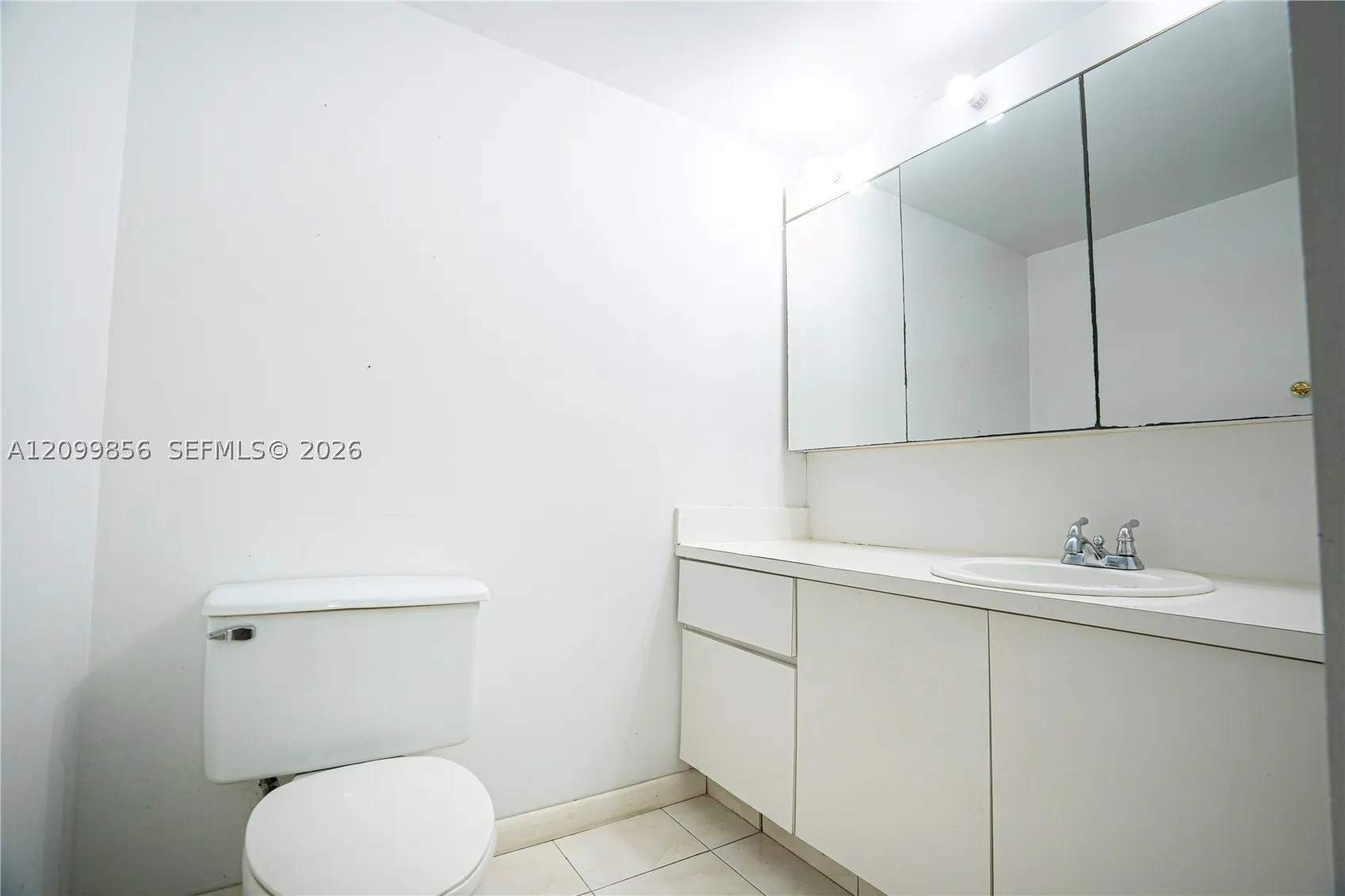 600 Three Islands Blvd #316