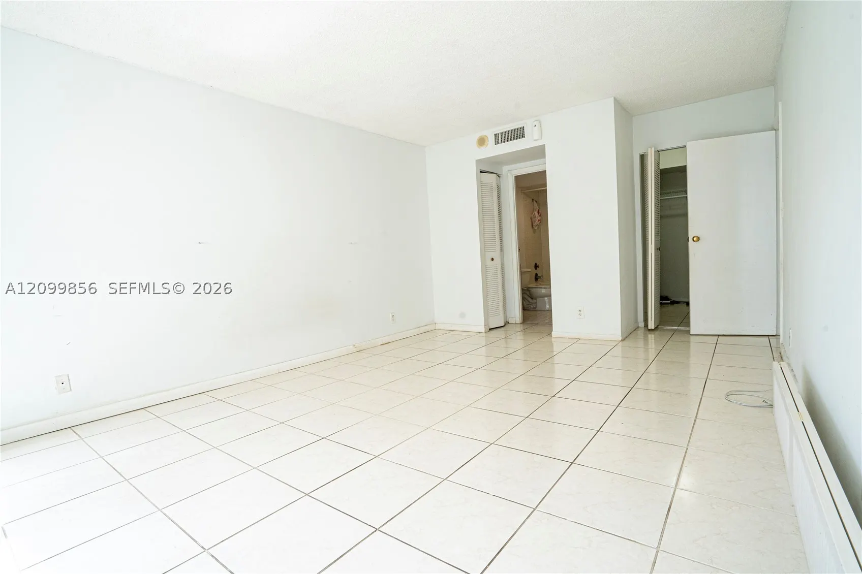 600 Three Islands Blvd #316