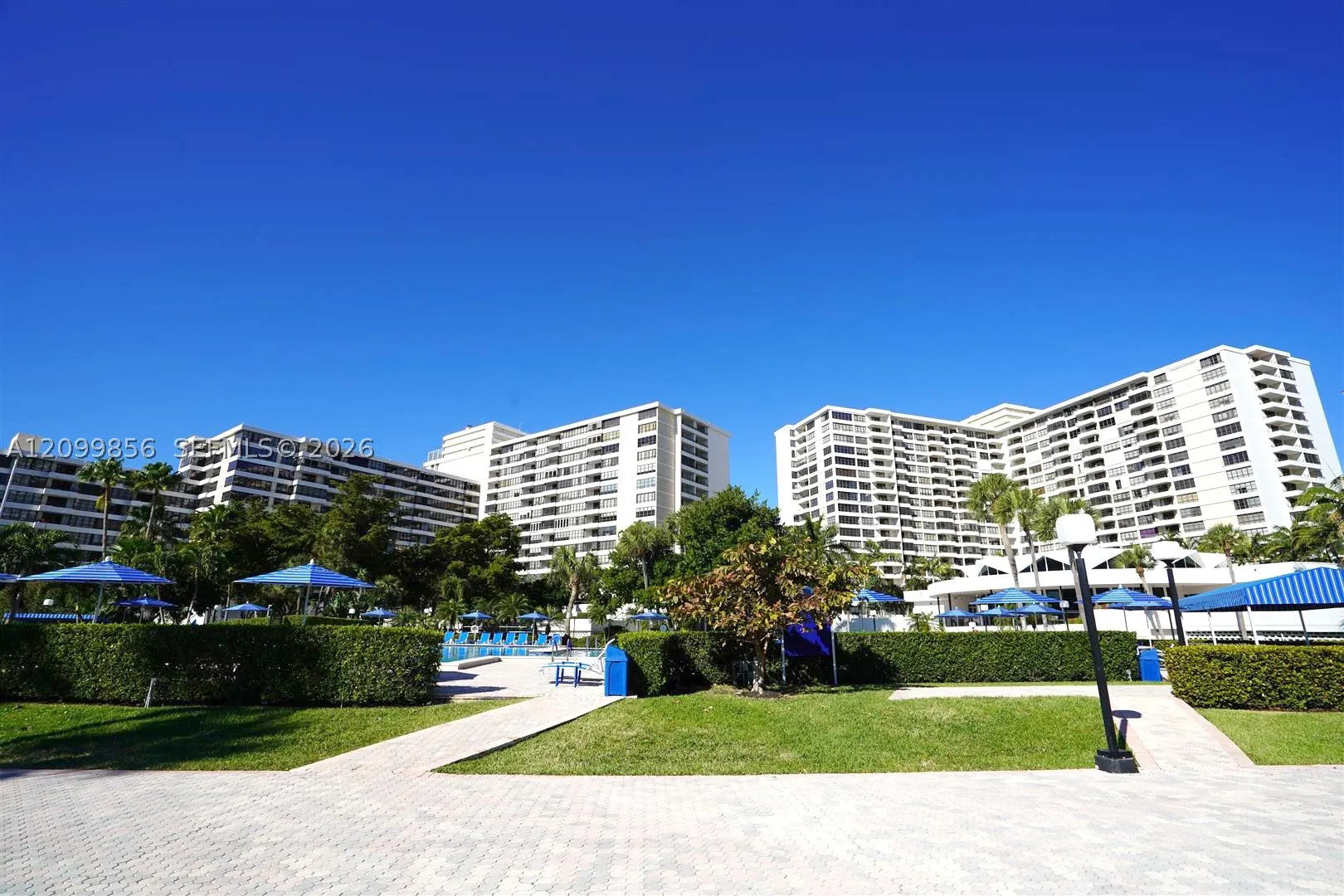 600 Three Islands Blvd #316