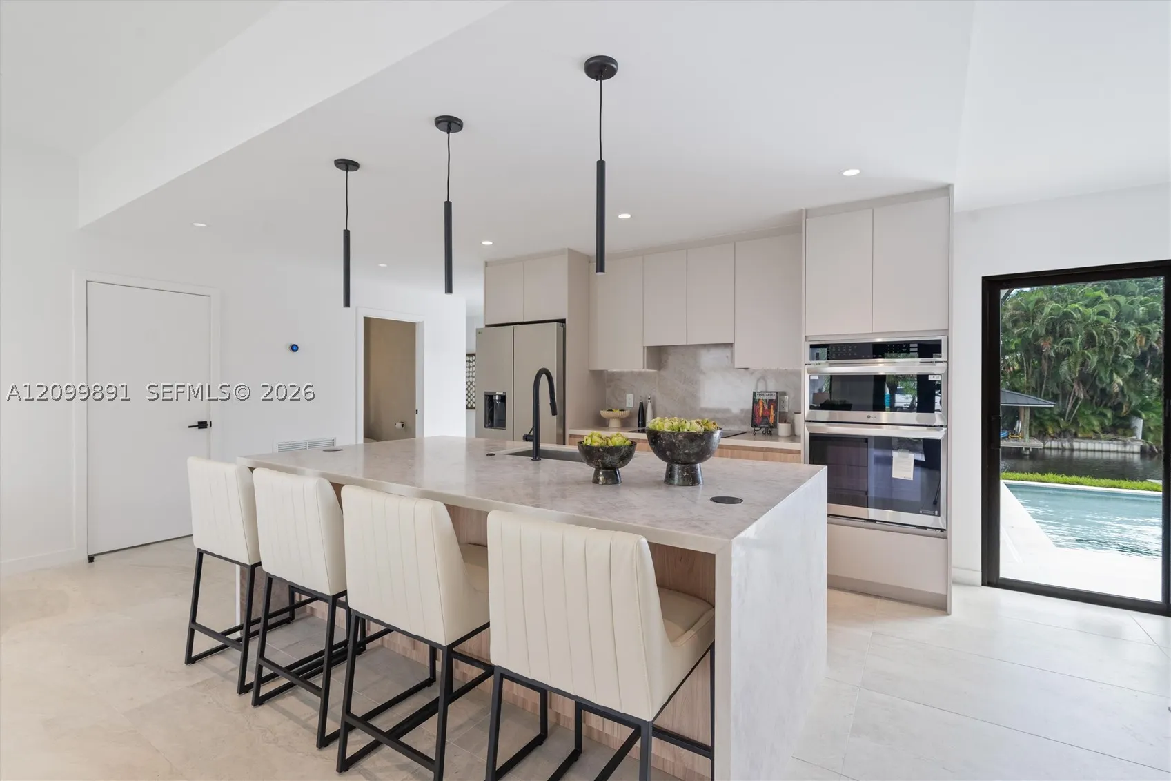 3512 Diane Dr