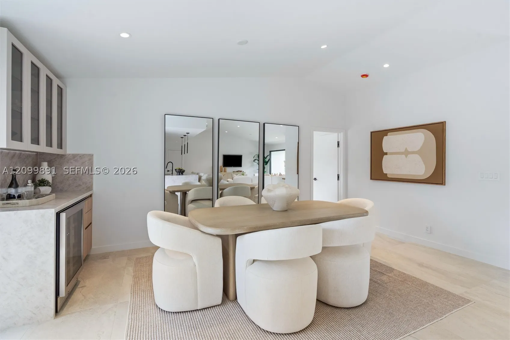 3512 Diane Dr