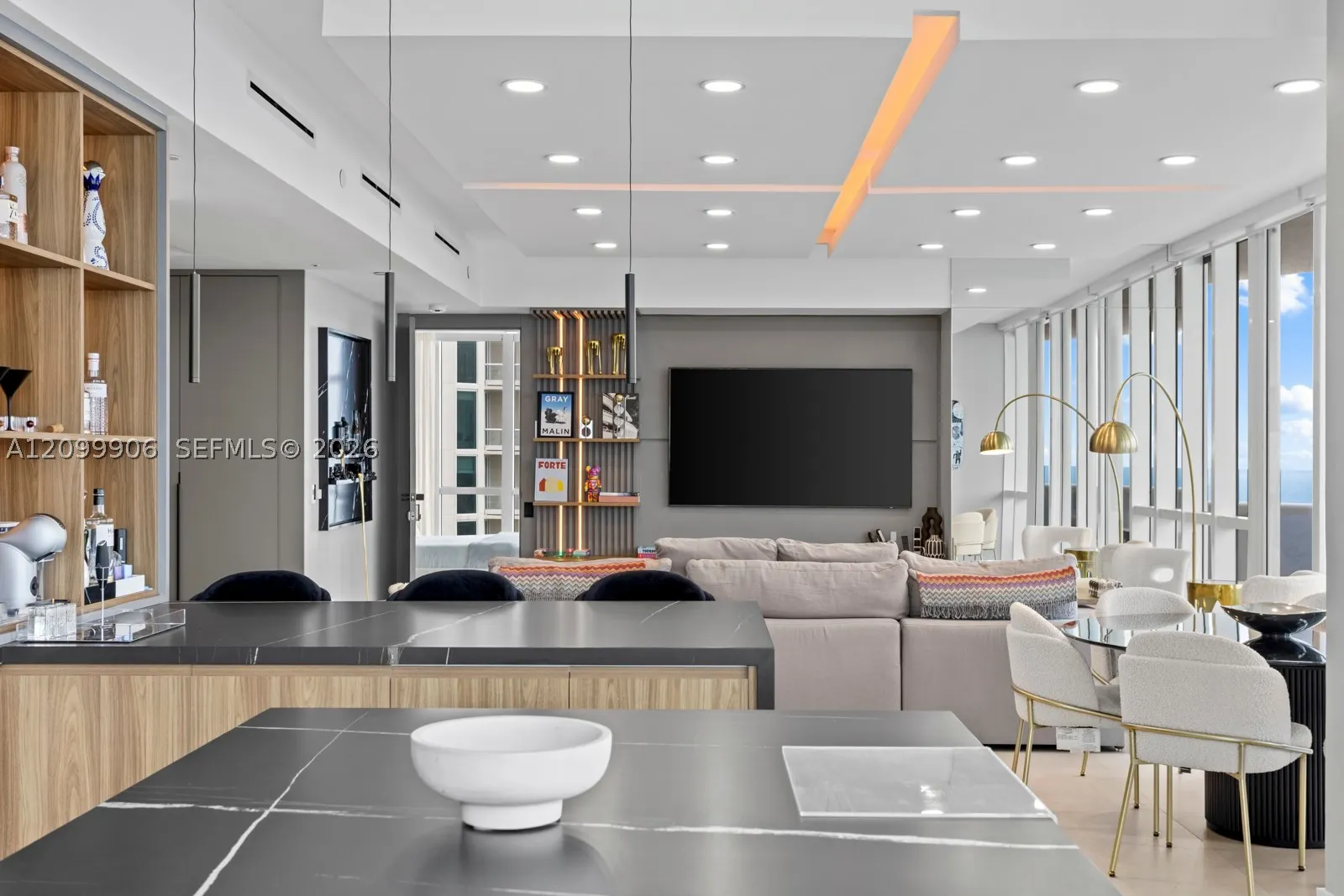 16001 Collins Ave #2901