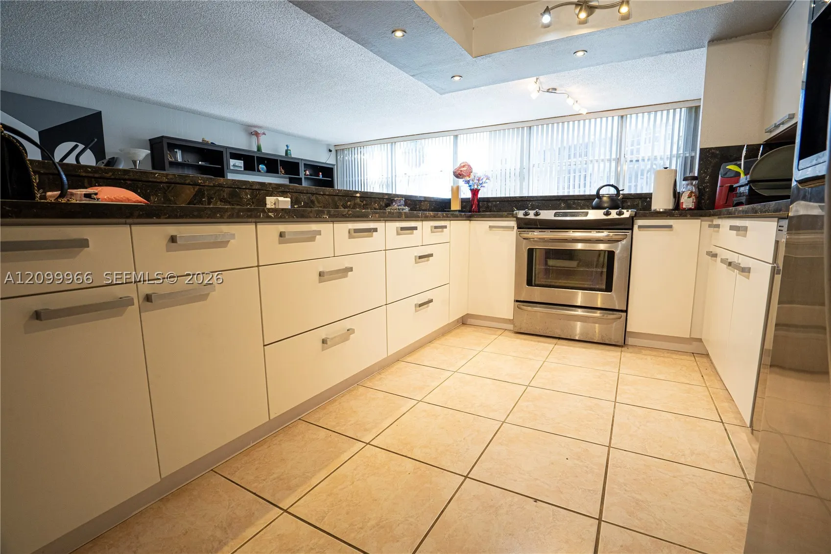 601 Three Islands Blvd #117