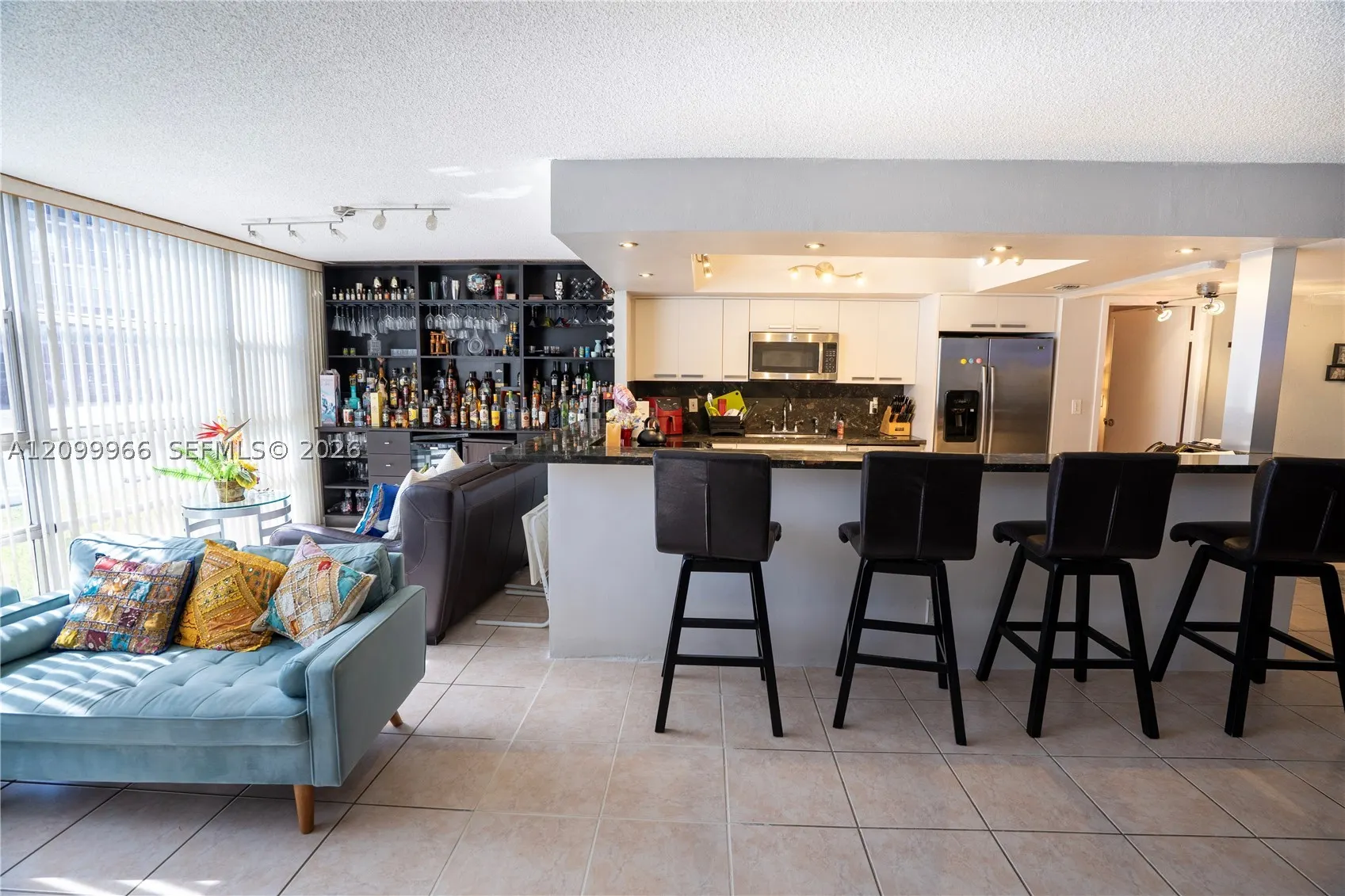 601 Three Islands Blvd #117