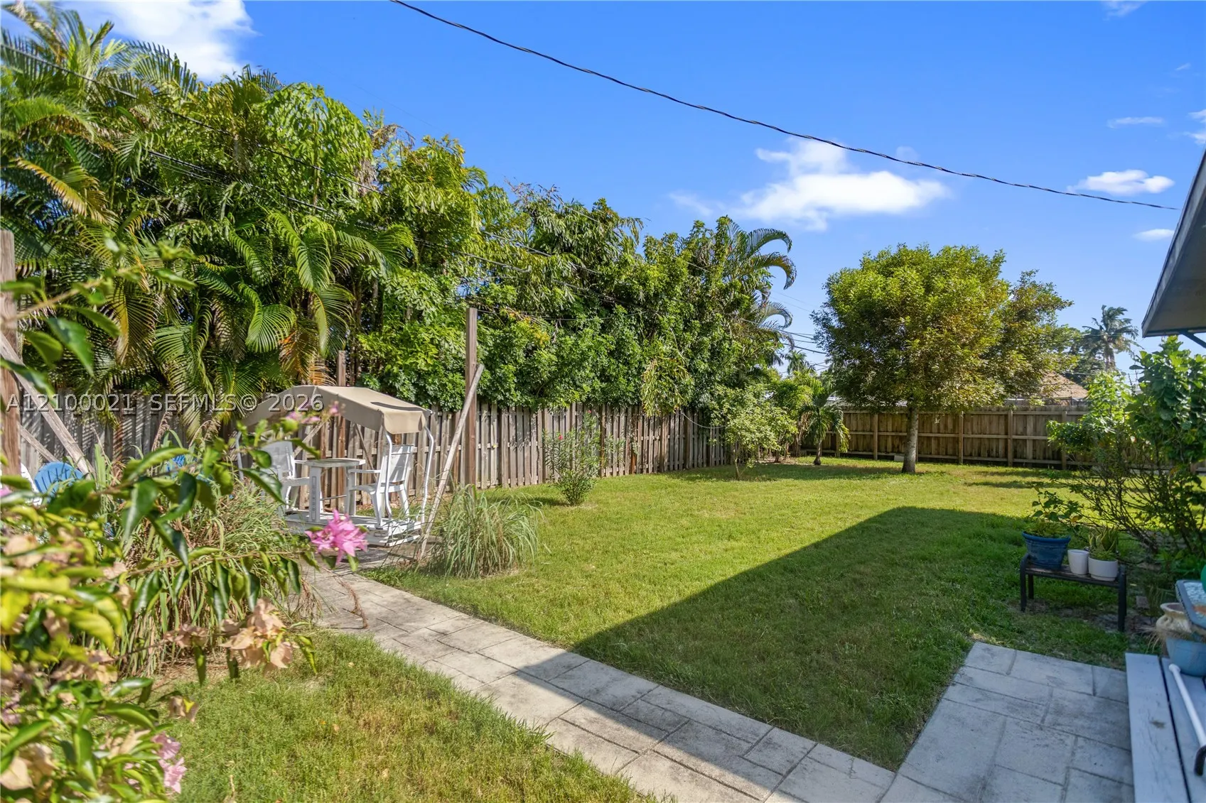 1228 SW 1st Ter