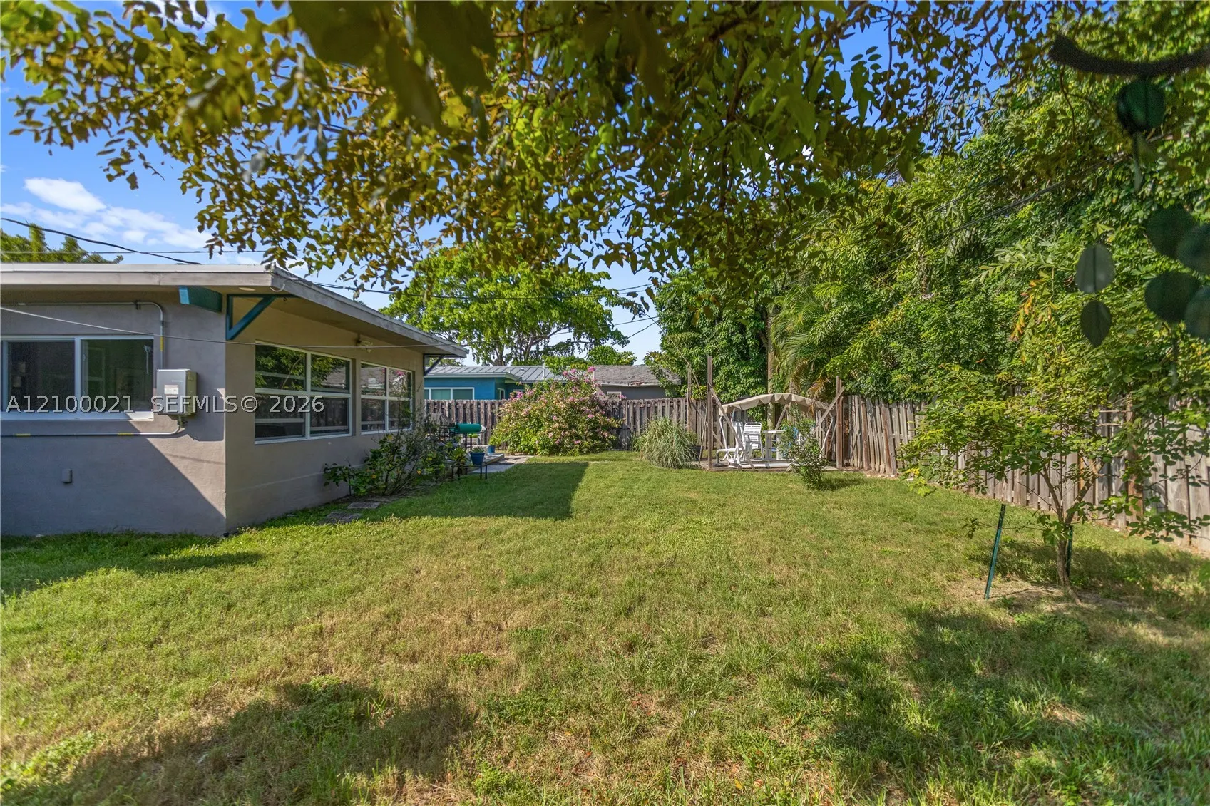 1228 SW 1st Ter