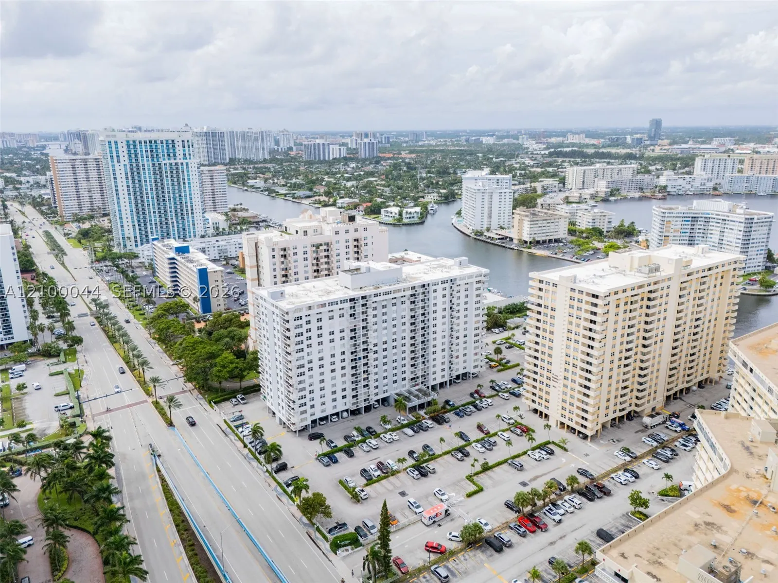 1849 S Ocean Dr #1606