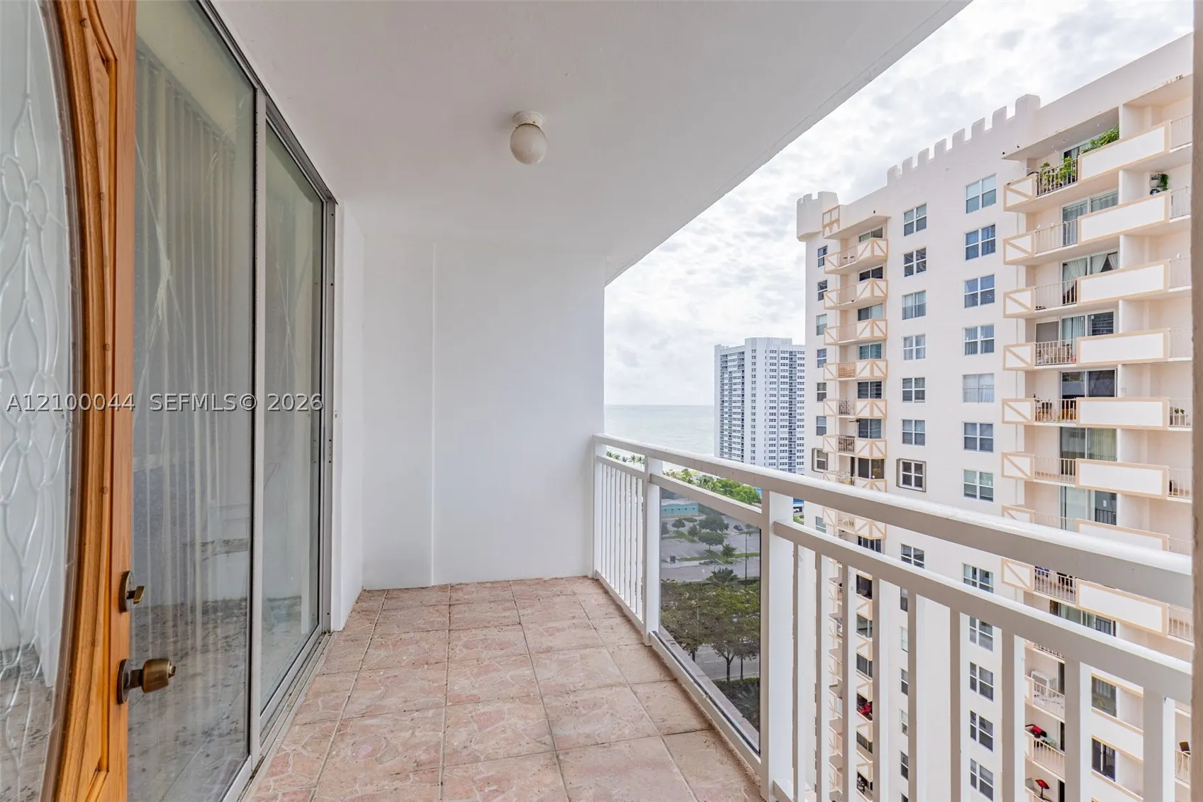 1849 S Ocean Dr #1606