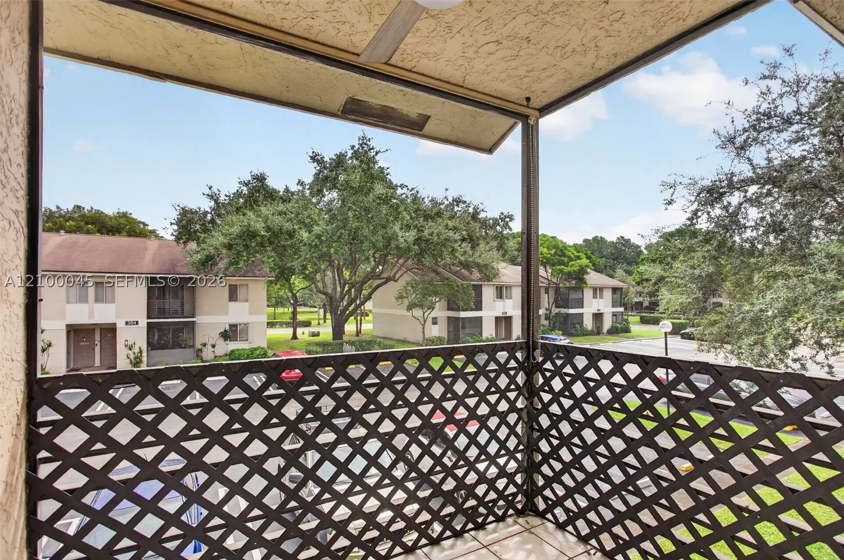 503 Gardens Dr #201