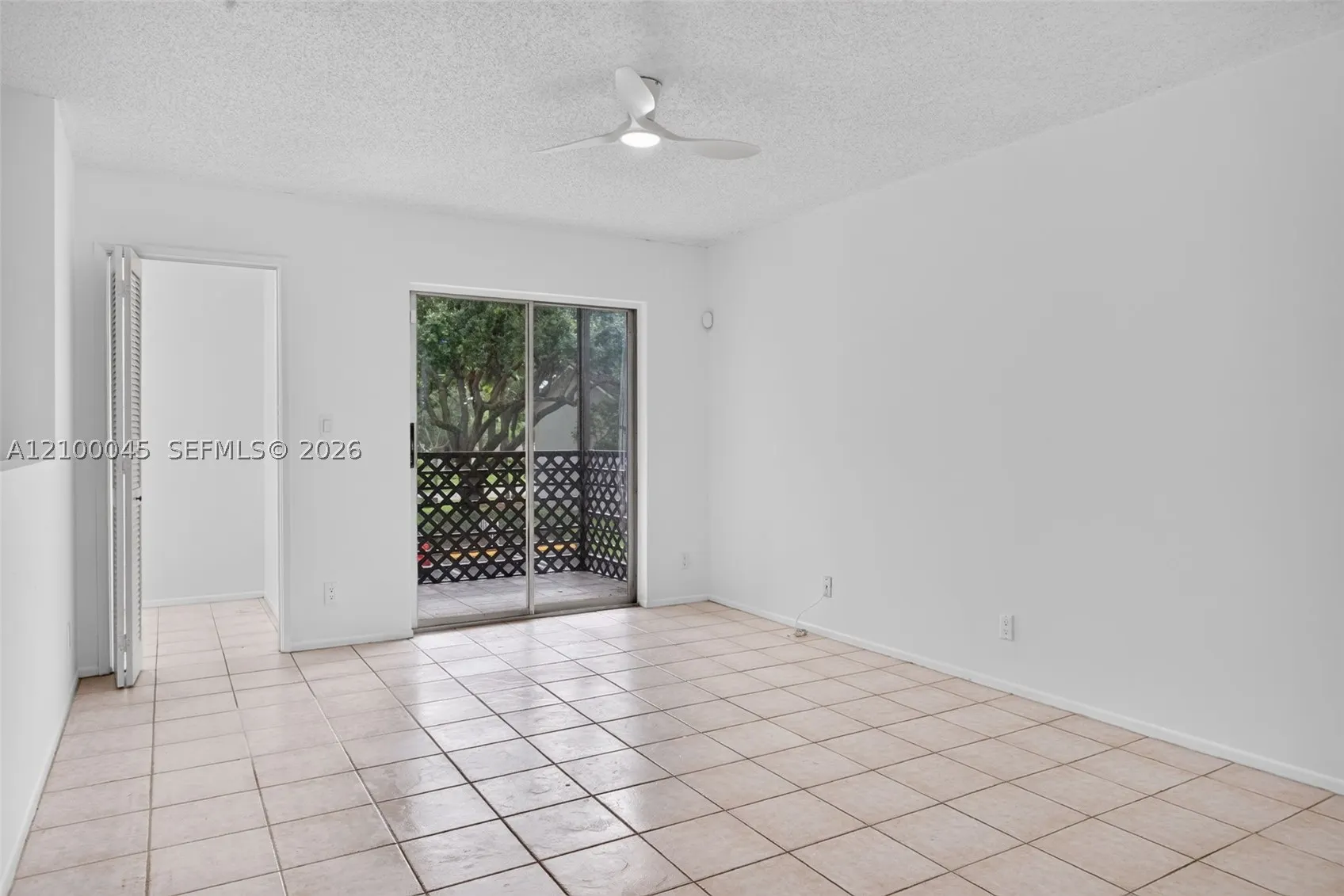 503 Gardens Dr #201