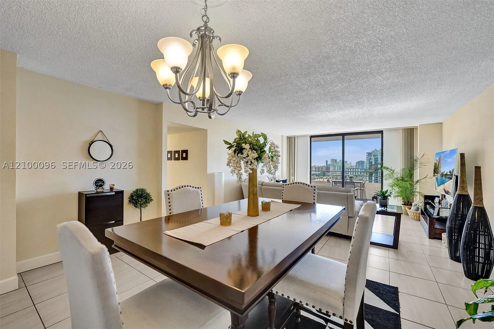 2500 Parkview Dr #1716