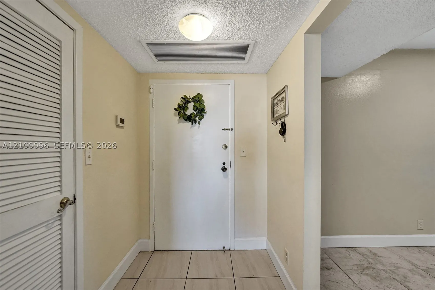 2500 Parkview Dr #1716