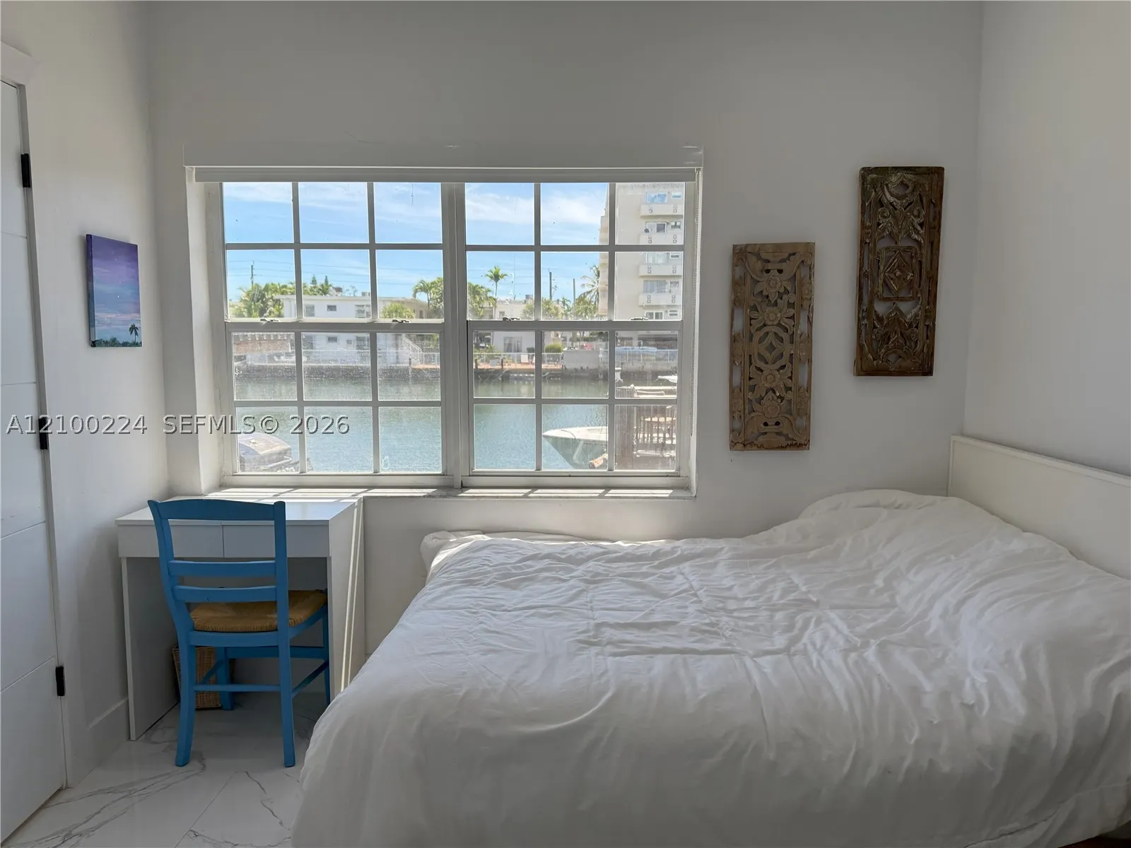 8401 Crespi Blvd #1
