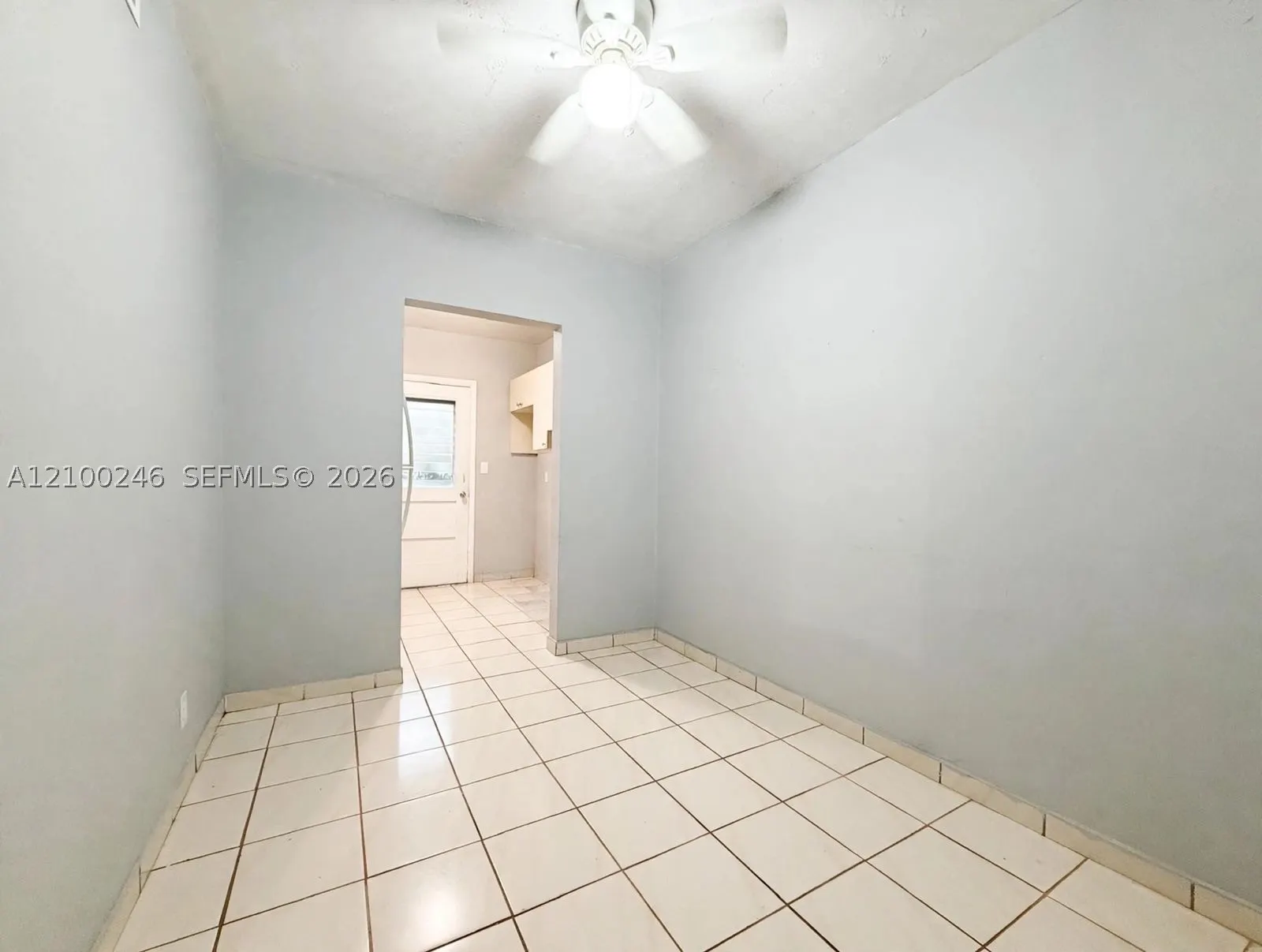 821 Jefferson Ave #5