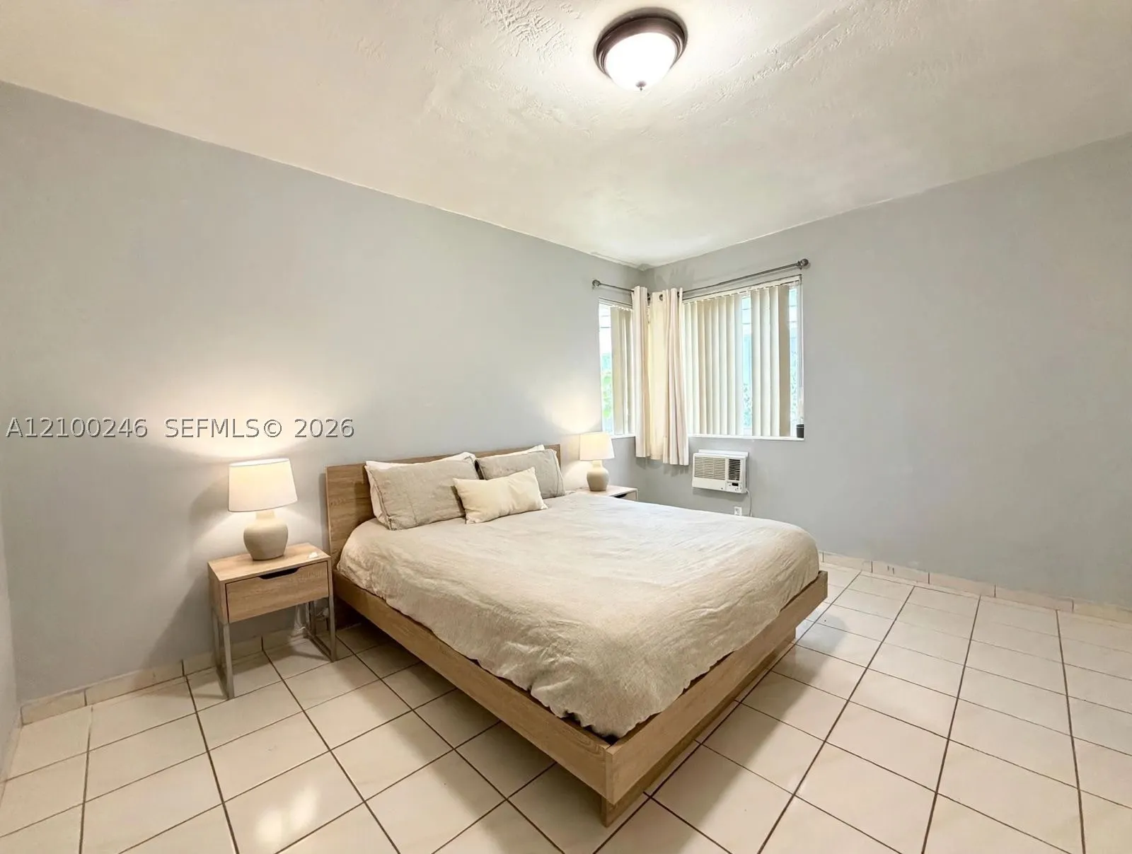 821 Jefferson Ave #5