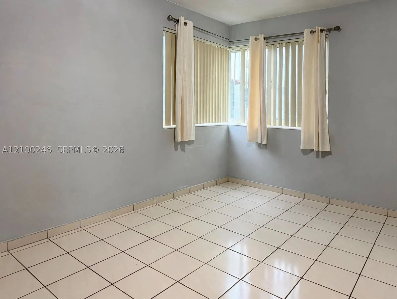 821 Jefferson Ave #5
