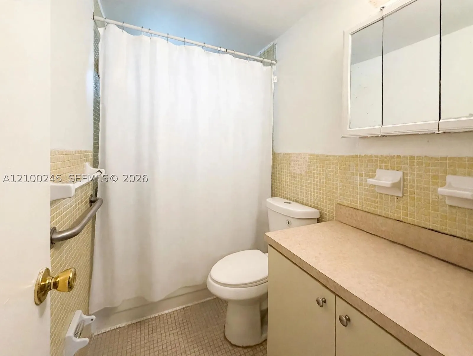 821 Jefferson Ave #5