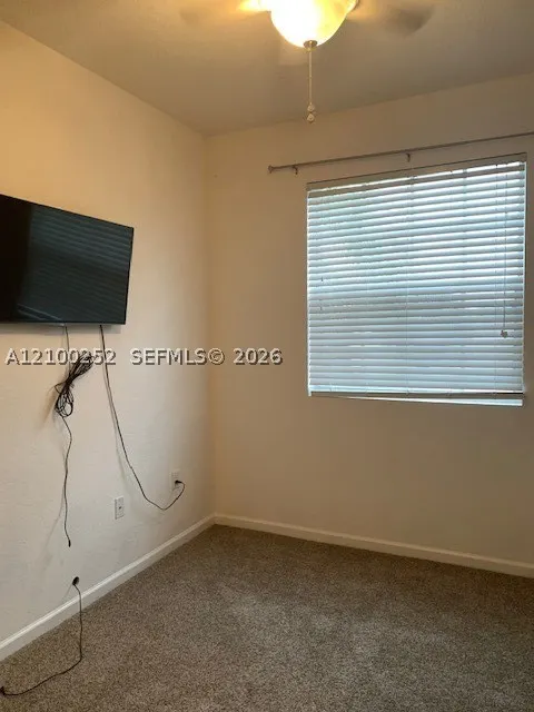 242 SW 7th Ct