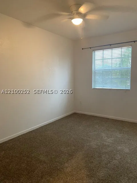 242 SW 7th Ct