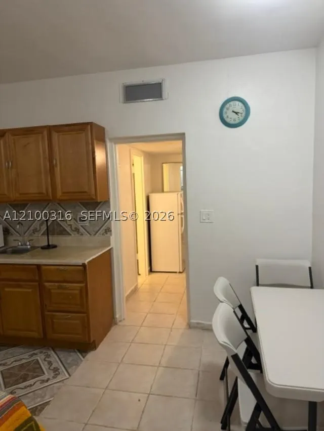 26 Diplomat Pkwy #2356
