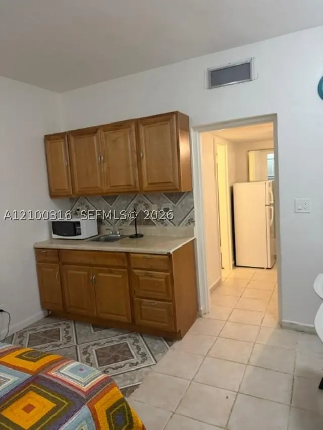 26 Diplomat Pkwy #2356