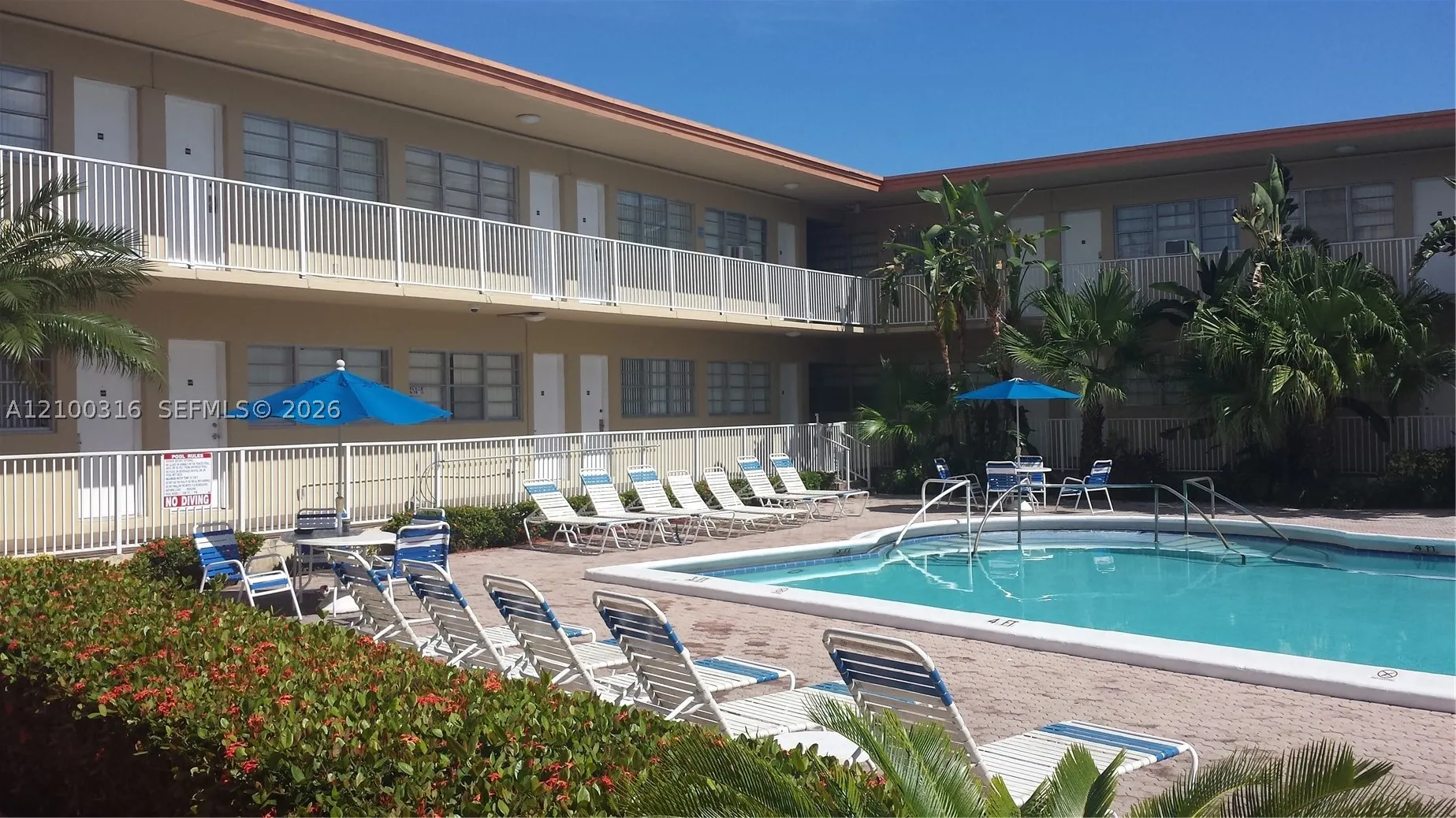26 Diplomat Pkwy #2356