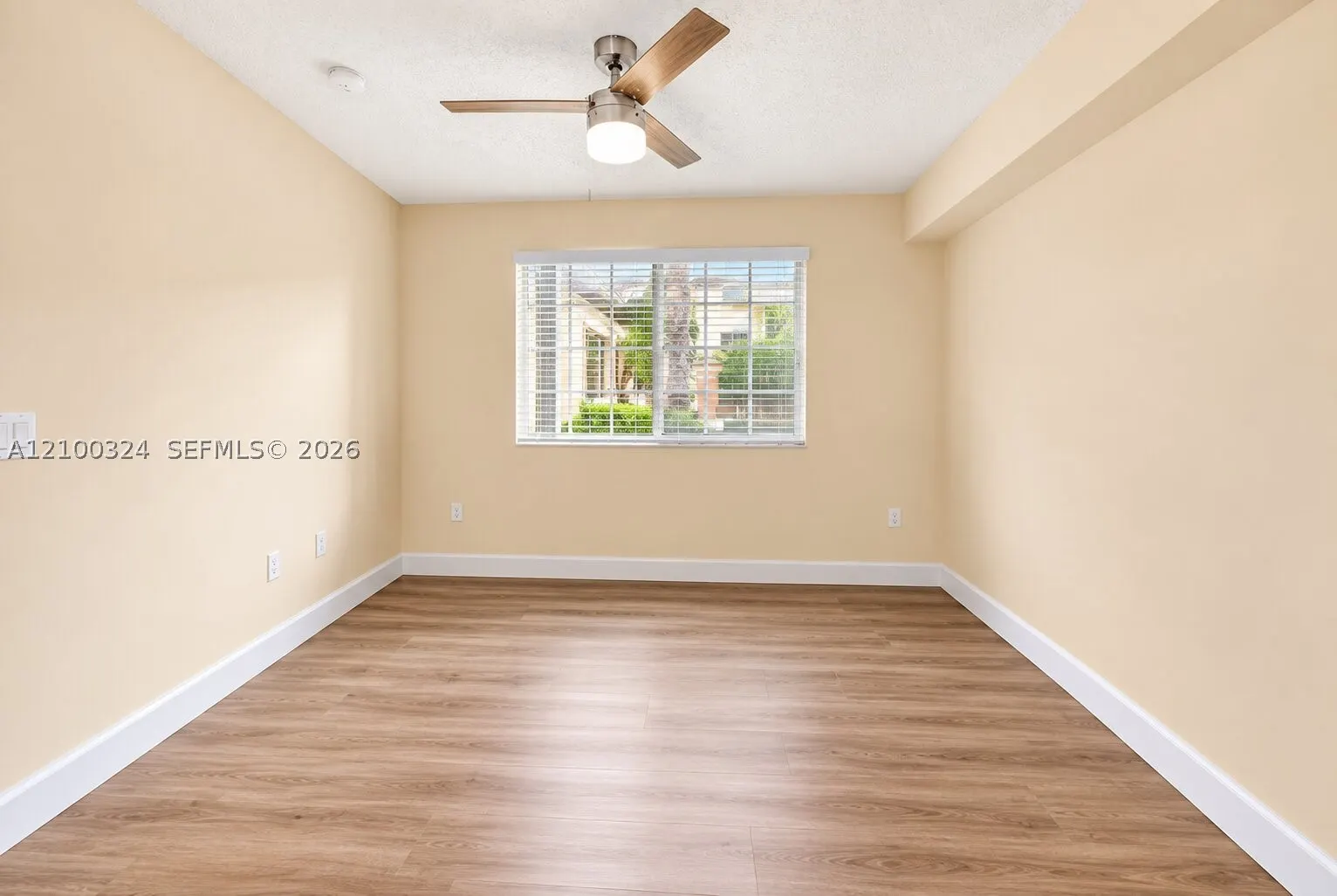 2009 SE 10th Ave #302