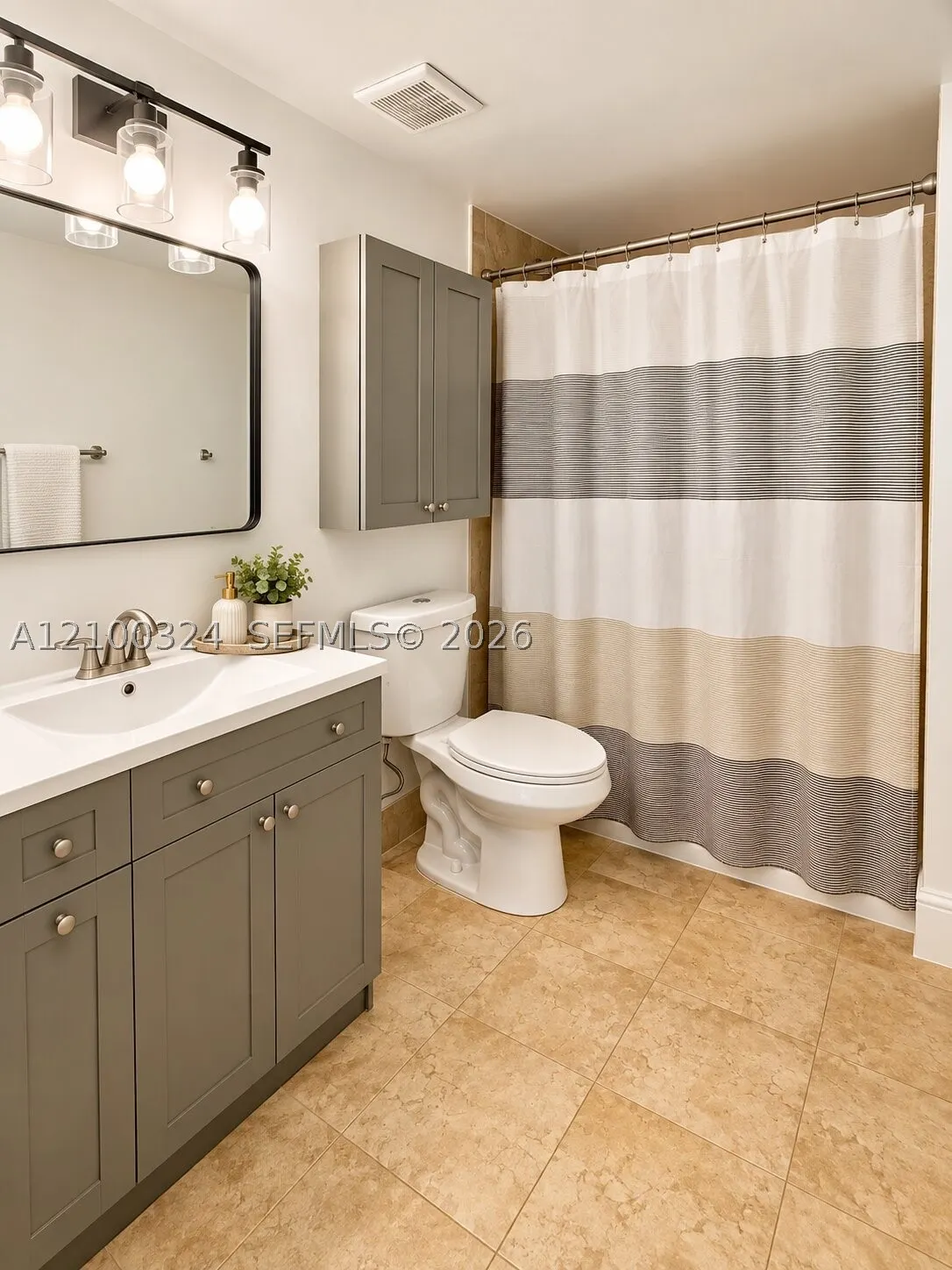2009 SE 10th Ave #302