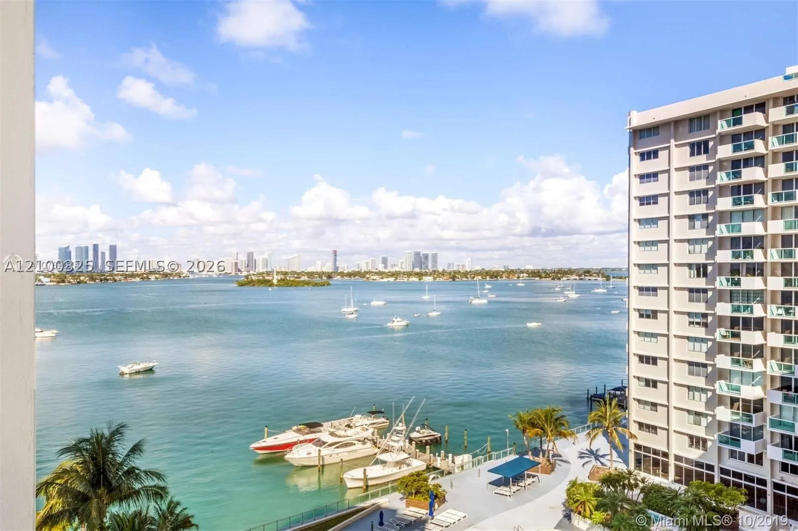 1100 West Ave #517