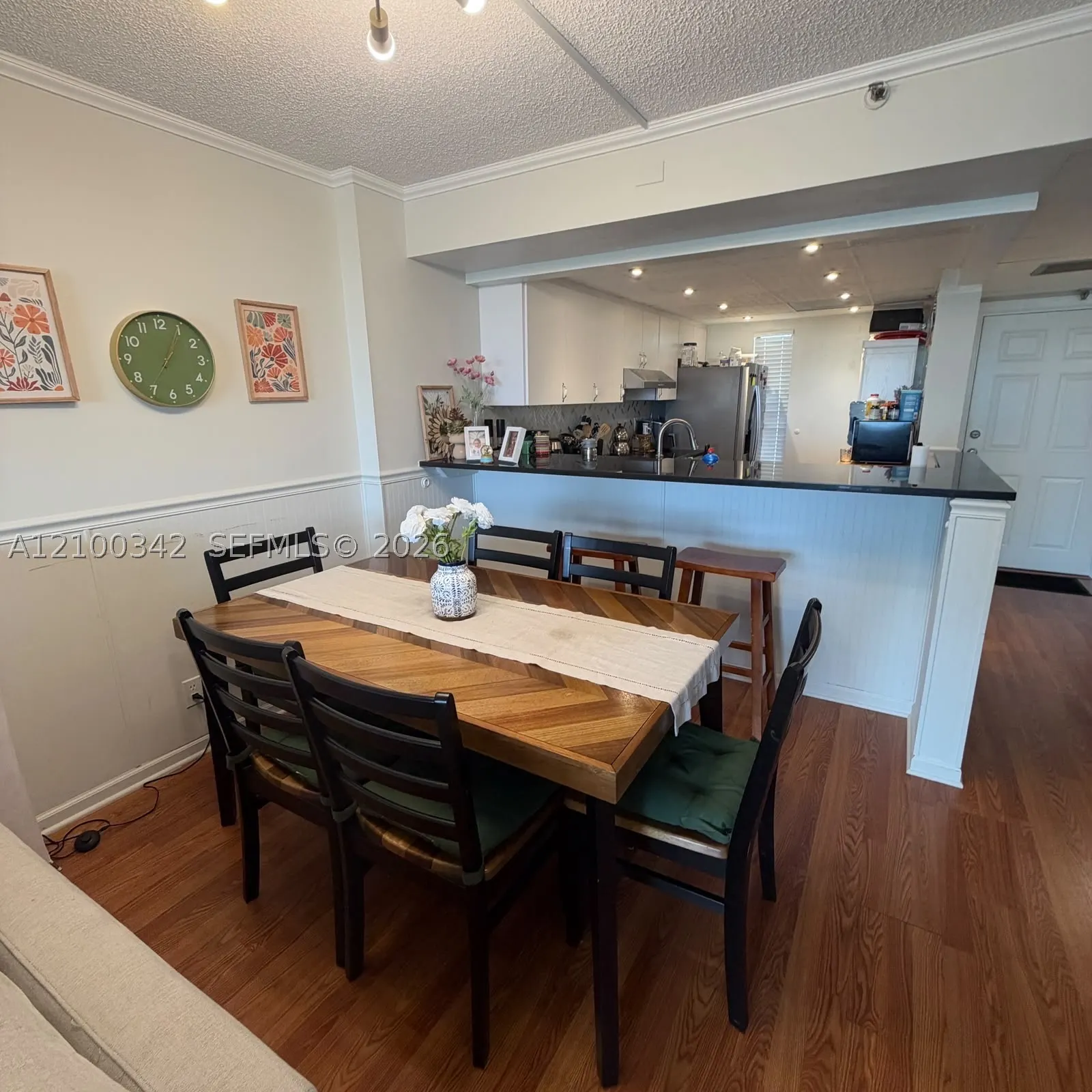 17 Royal Palm Way #6040