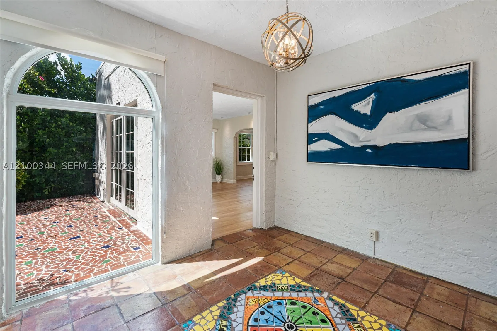 1209 La Mancha Ave
