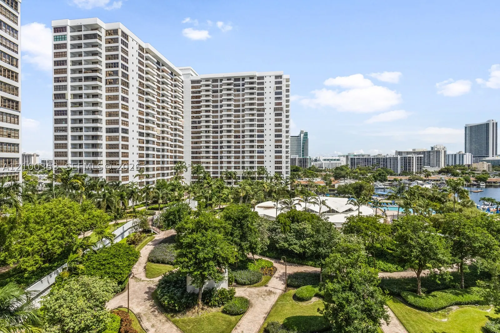 600 Three Islands Blvd #612