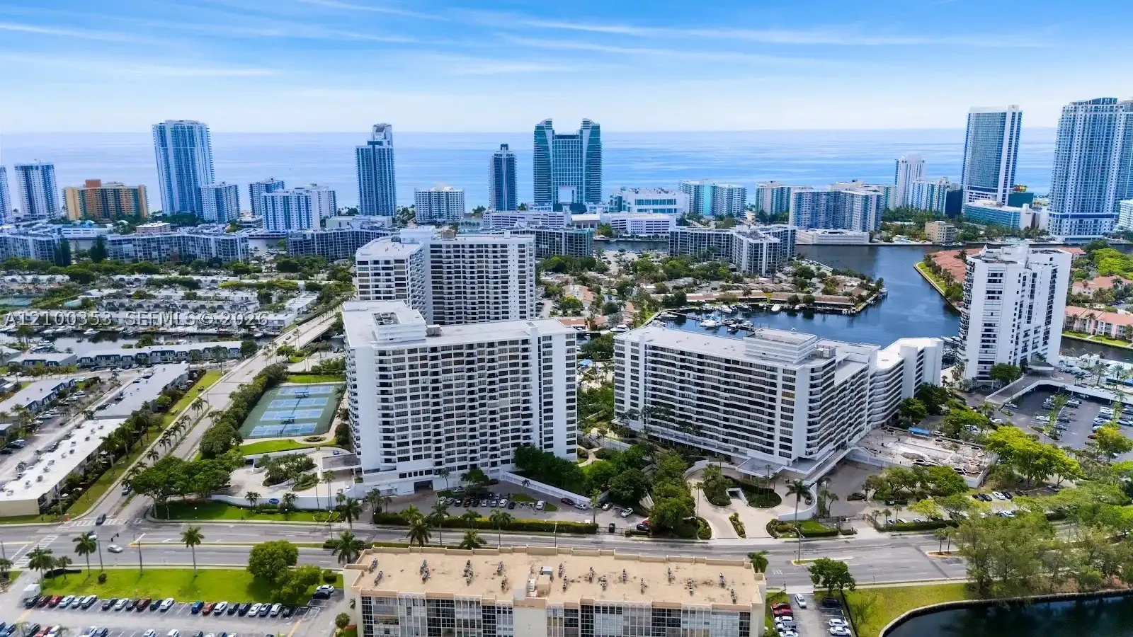 600 Three Islands Blvd #612