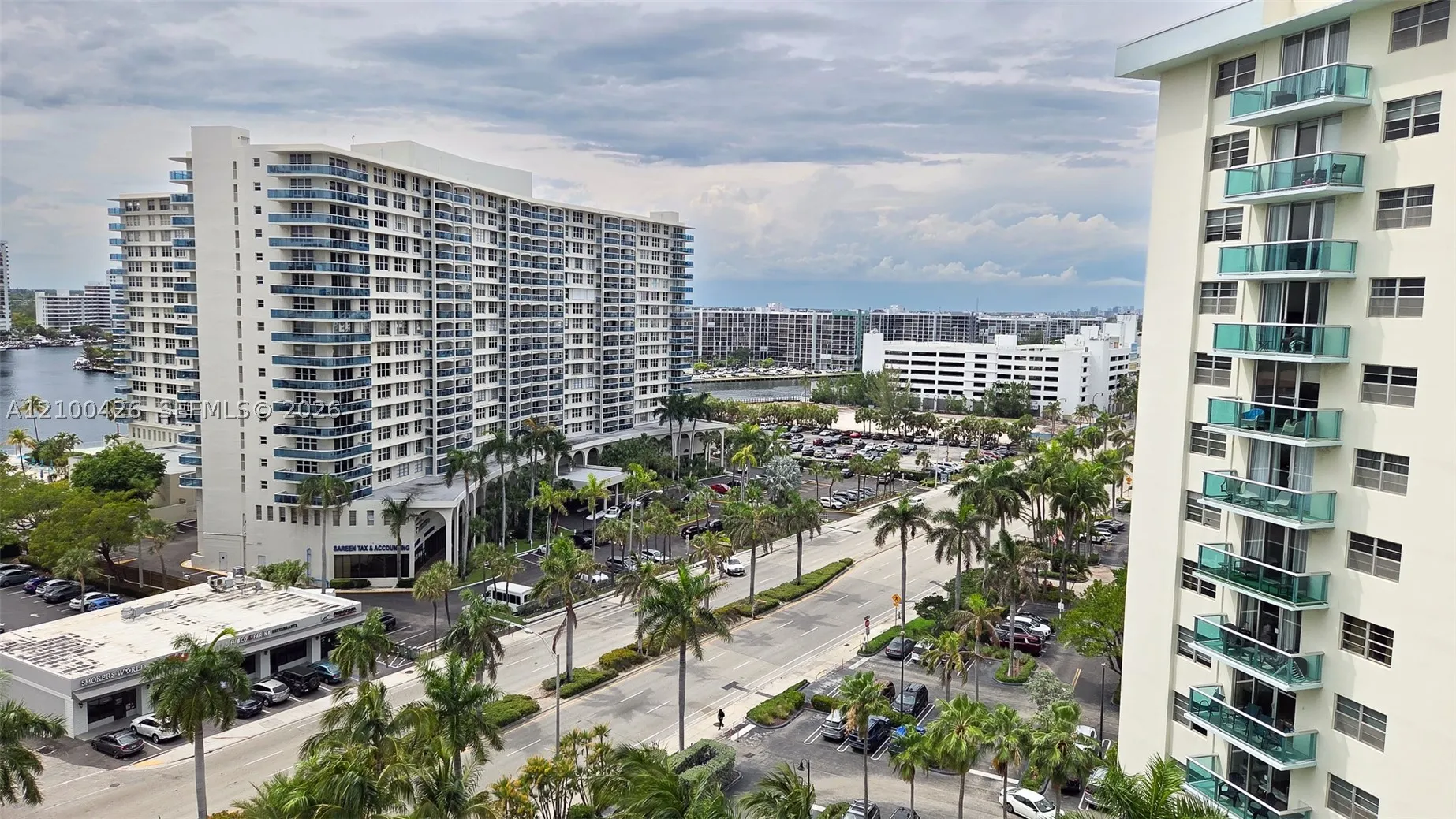 3901 S Ocean Dr #12P