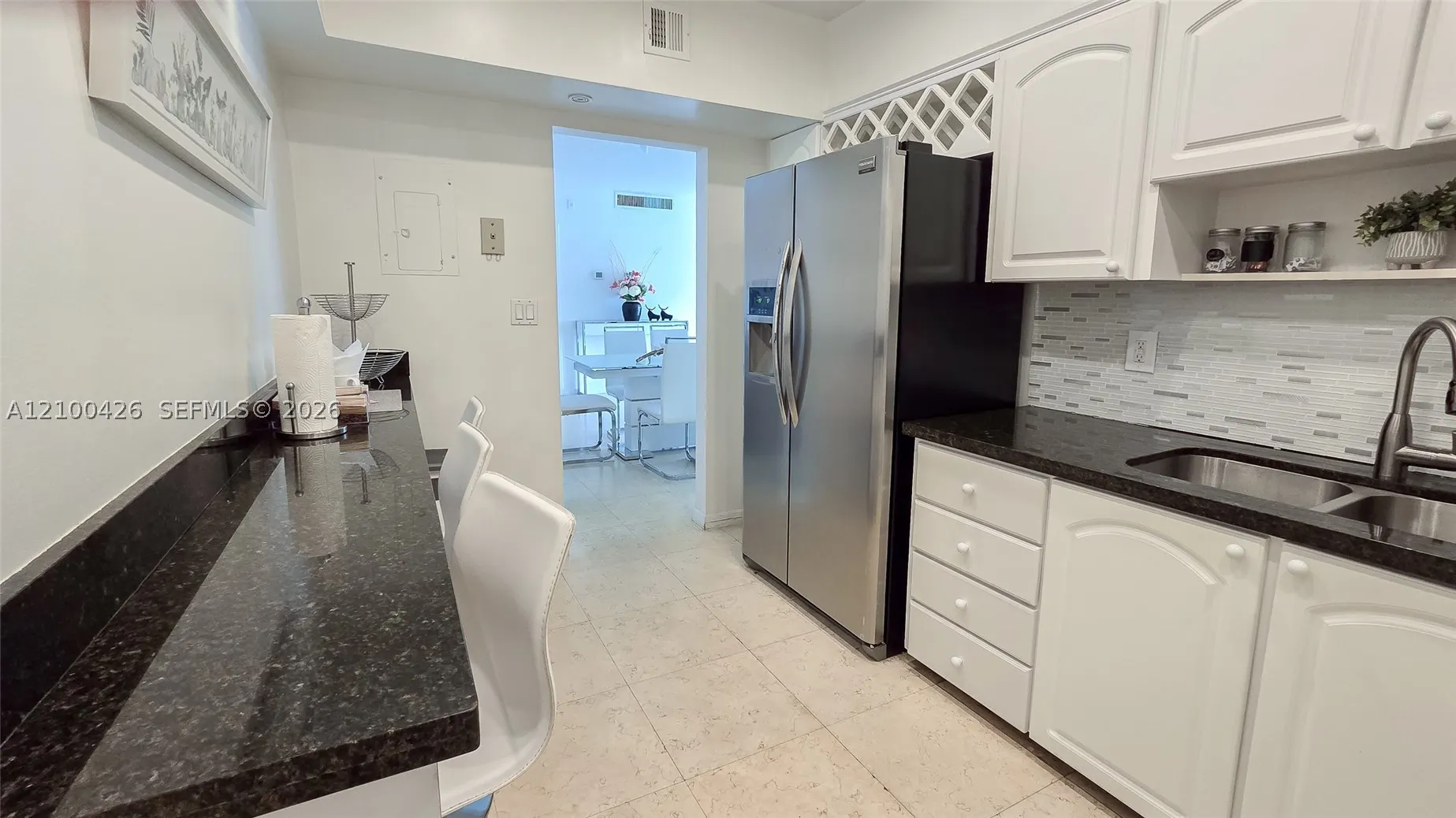 3901 S Ocean Dr #12P