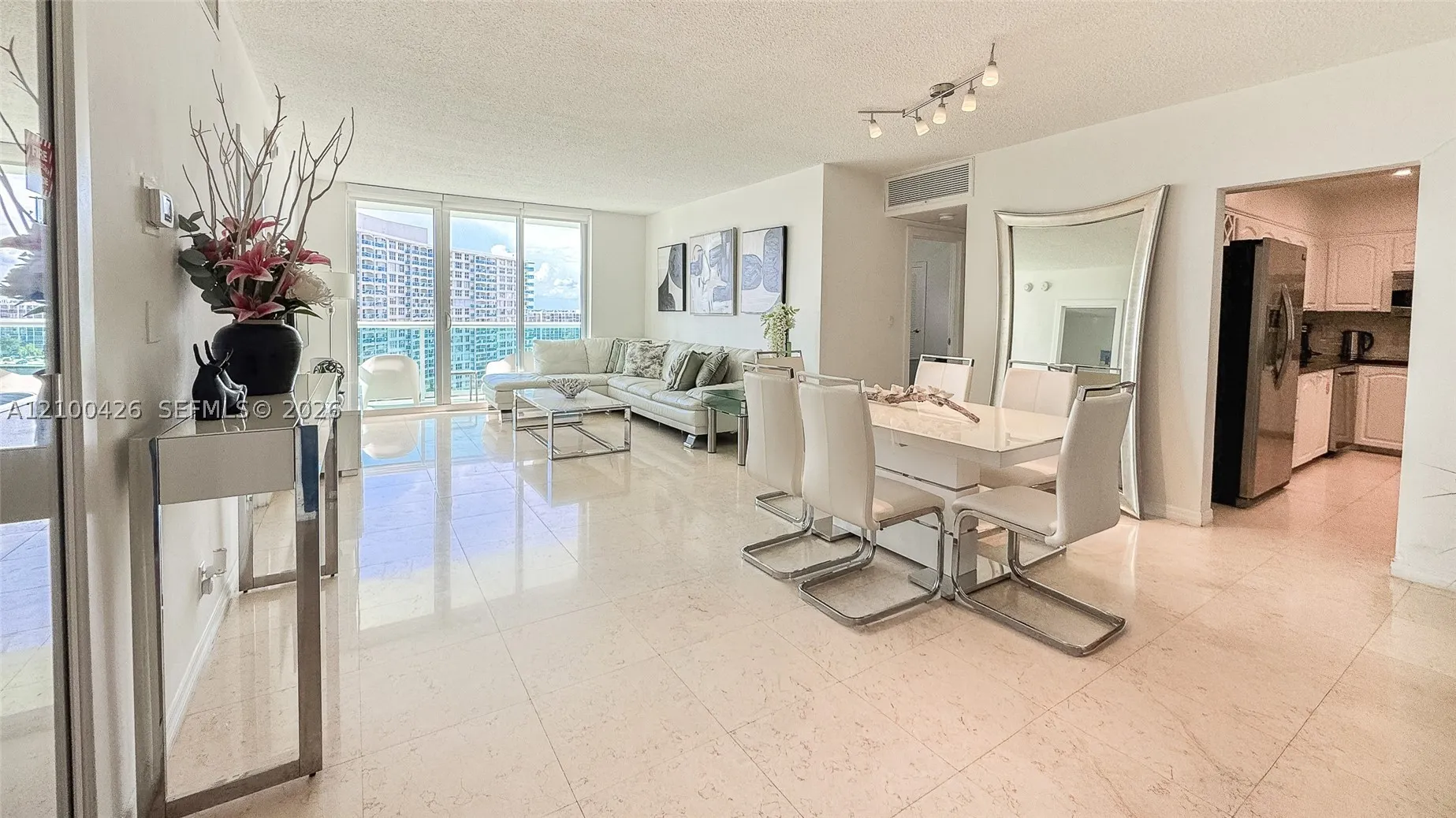 3901 S Ocean Dr #12P