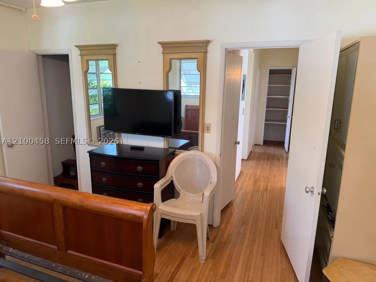 7915 Byron Ave #4